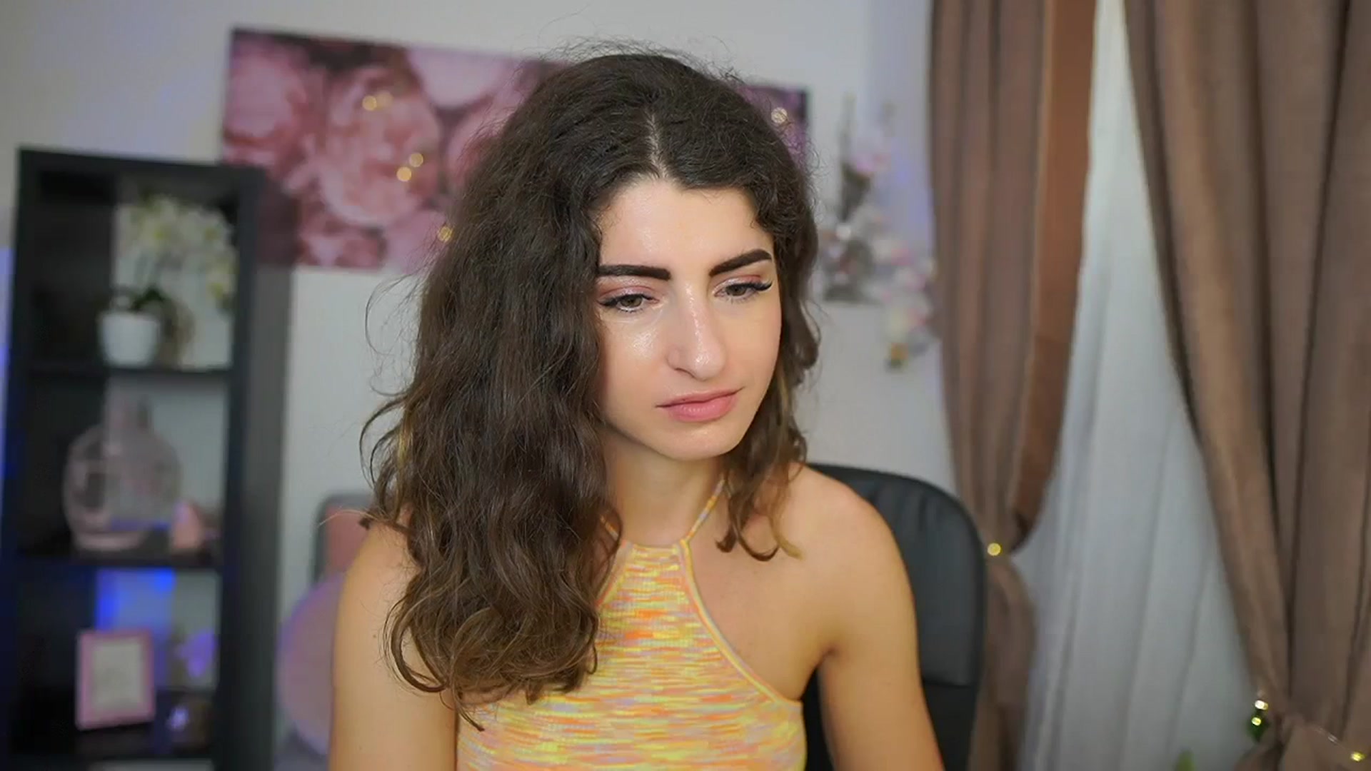 Gallery image thumbnail from EVA__LOVIA_'s myfreecams stream on, 08/26/2023, 10:20 image 3 of 20