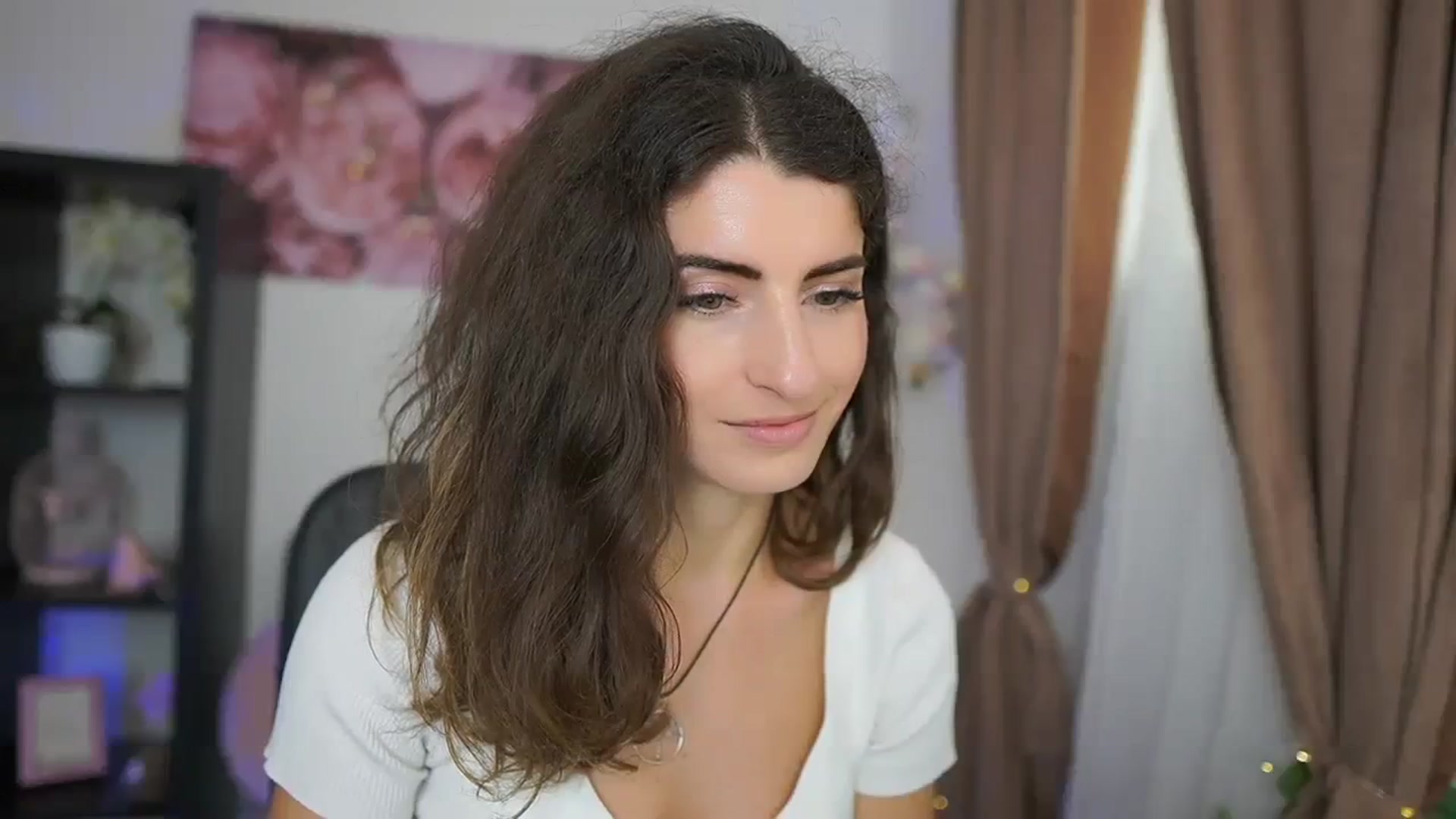 Gallery image thumbnail from EVA__LOVIA_'s myfreecams stream on, 08/31/2023, 12:32 image 5 of 20