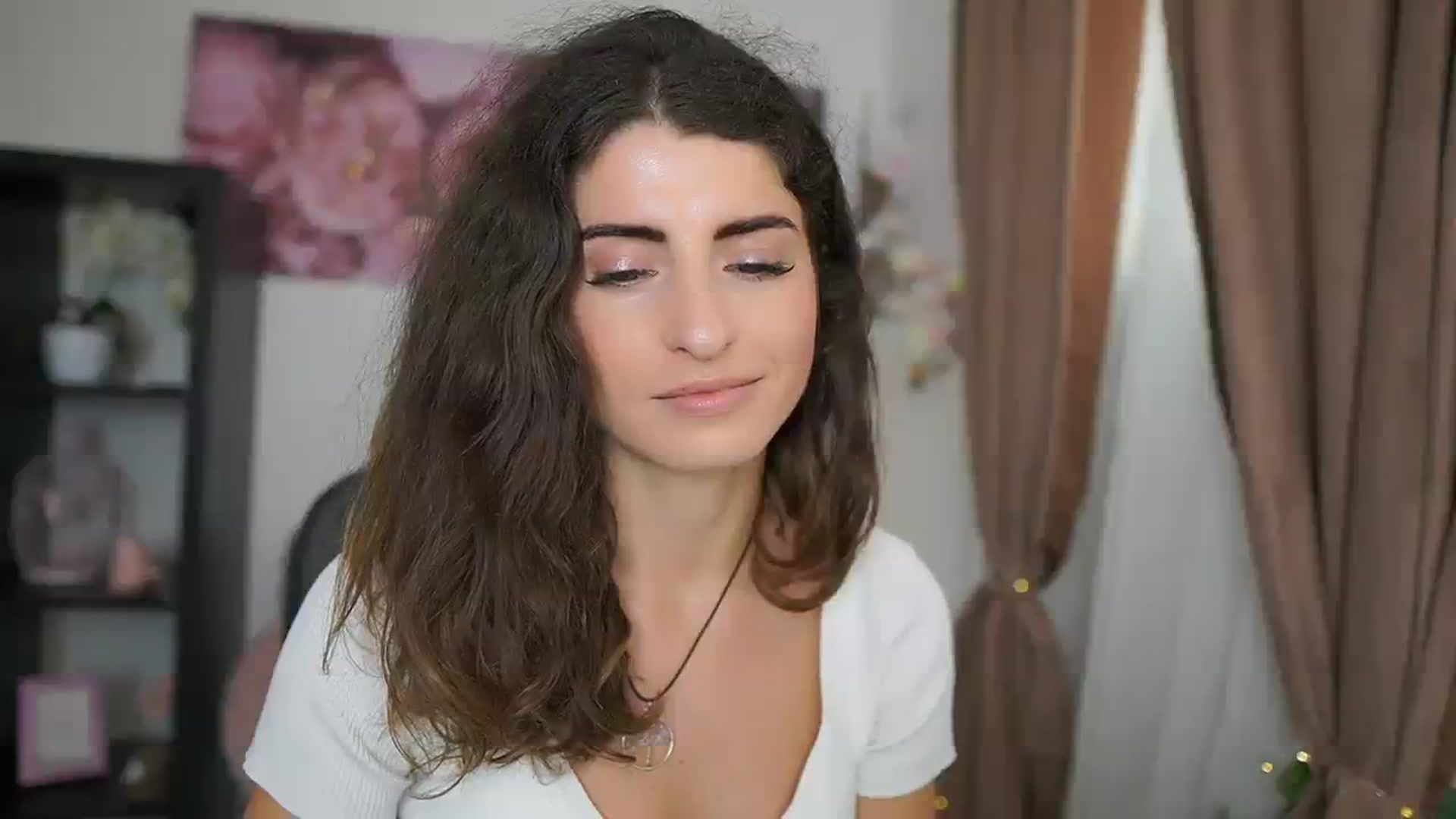 Gallery image thumbnail from EVA__LOVIA_'s myfreecams stream on, 08/31/2023, 12:32 image 7 of 20