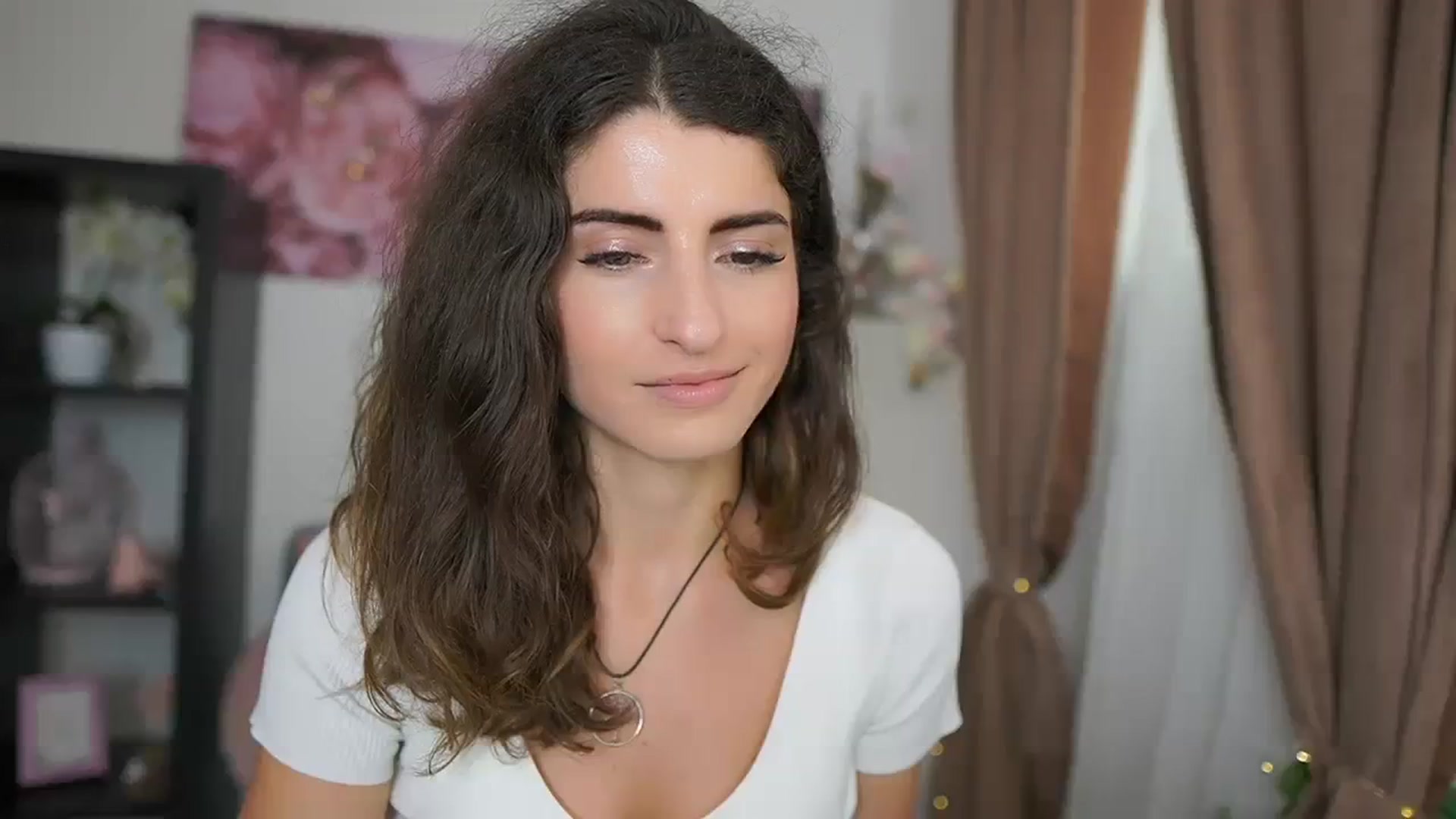 Gallery image thumbnail from EVA__LOVIA_'s myfreecams stream on, 08/31/2023, 12:32 image 8 of 20