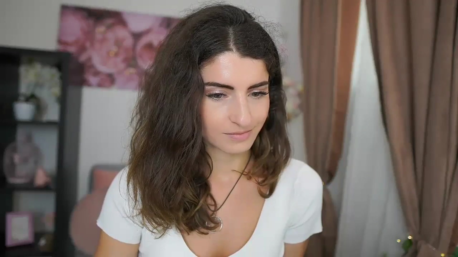 Gallery image thumbnail from EVA__LOVIA_'s myfreecams stream on, 08/31/2023, 12:32 image 10 of 20