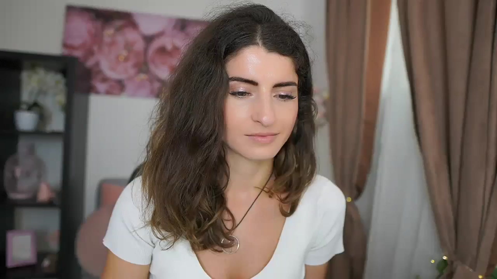 Gallery image thumbnail from EVA__LOVIA_'s myfreecams stream on, 08/31/2023, 12:32 image 11 of 20