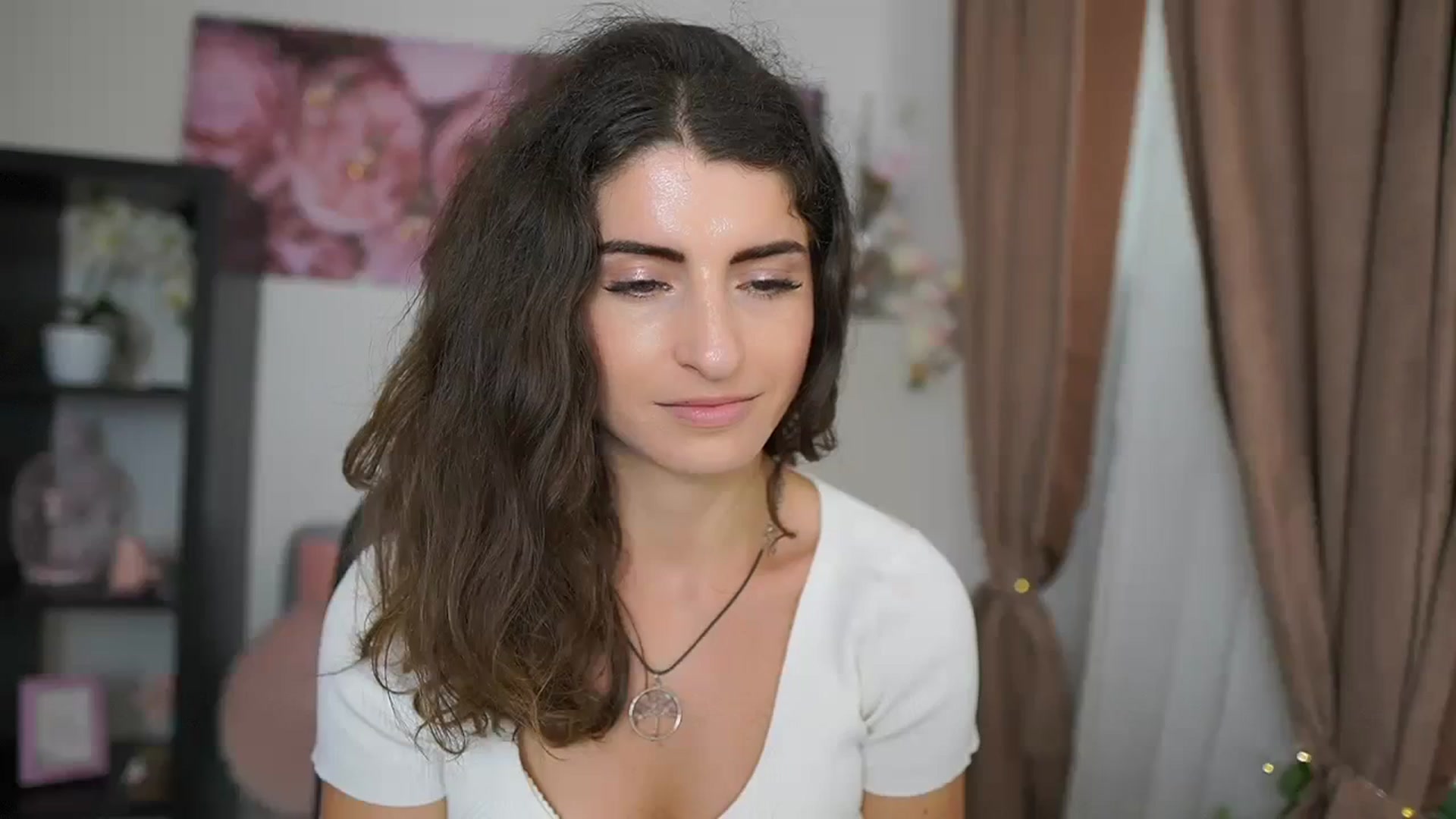 Gallery image thumbnail from EVA__LOVIA_'s myfreecams stream on, 08/31/2023, 13:18 image 5 of 20