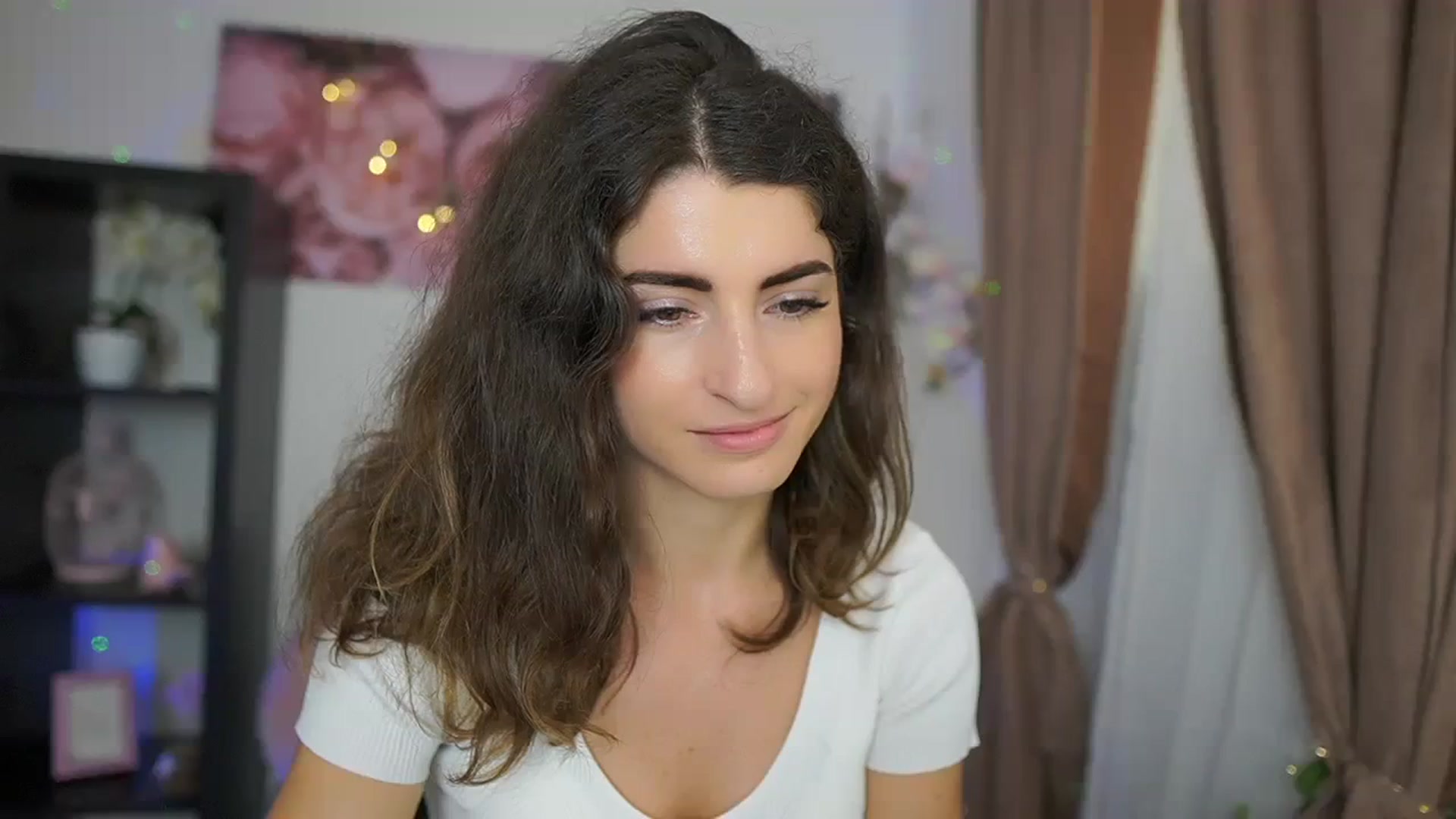 Gallery image thumbnail from EVA__LOVIA_'s myfreecams stream on, 09/06/2023, 10:23 image 19 of 20
