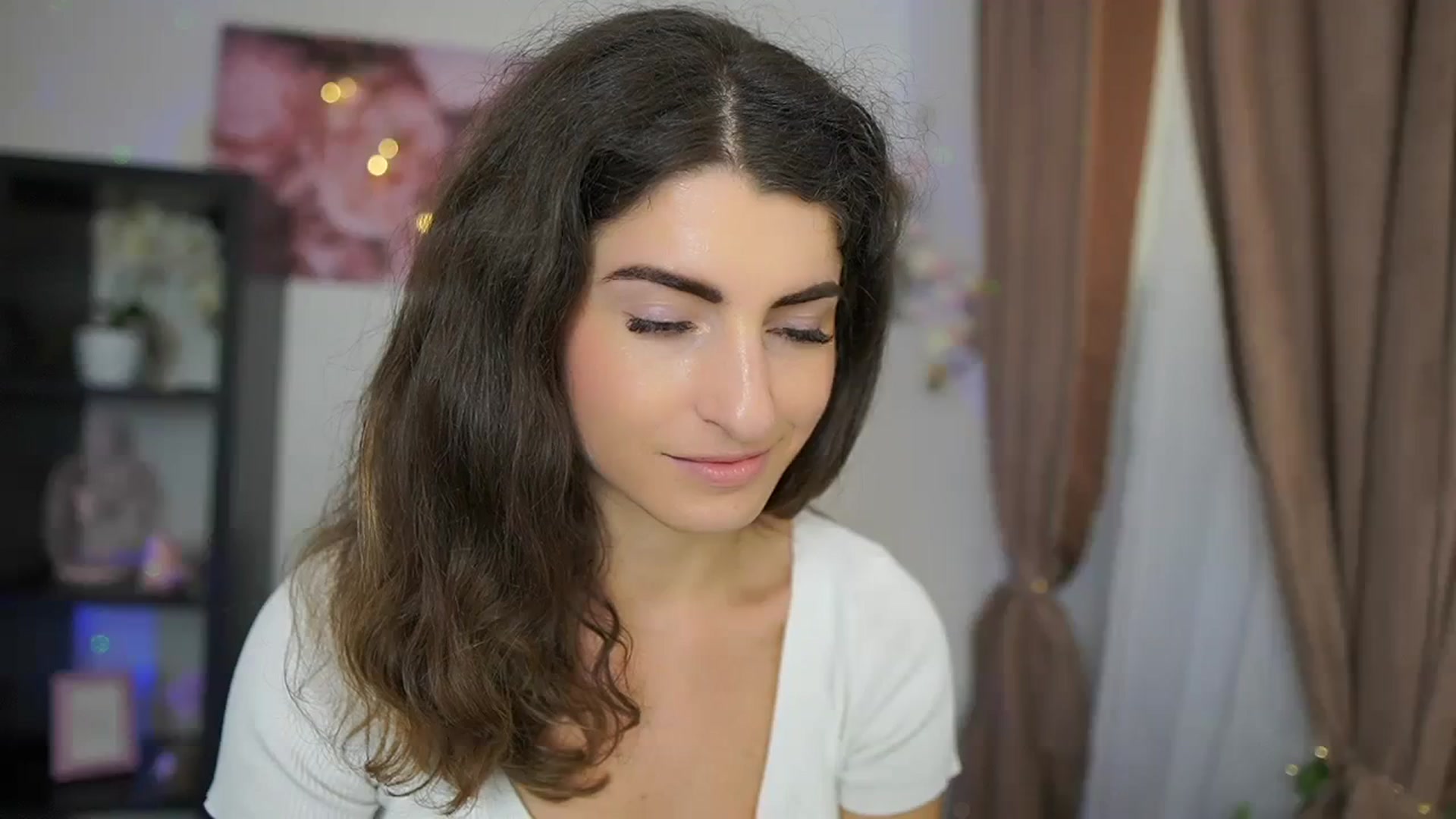 Gallery image thumbnail from EVA__LOVIA_'s myfreecams stream on, 09/06/2023, 10:23 image 4 of 20