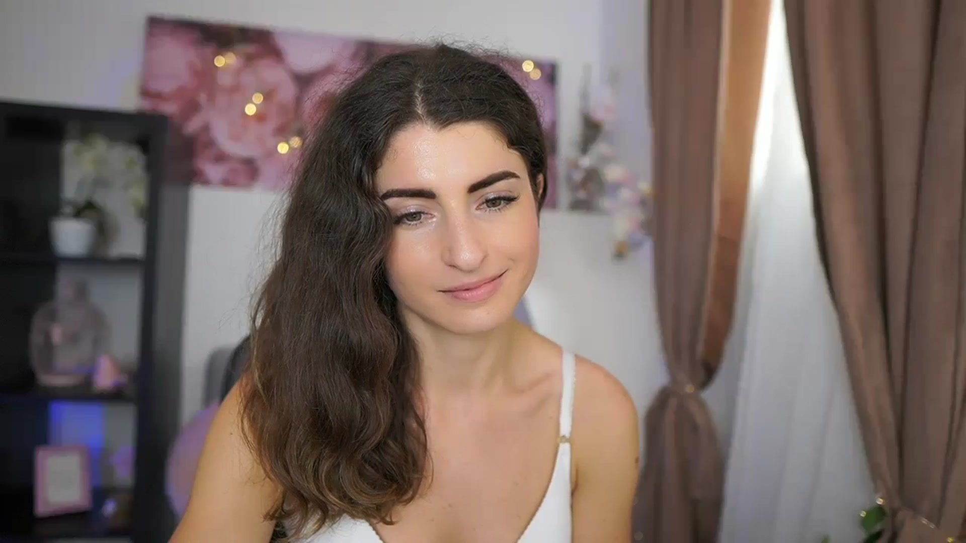 Gallery image thumbnail from EVA__LOVIA_'s myfreecams stream on, 09/06/2023, 12:19 image 2 of 20