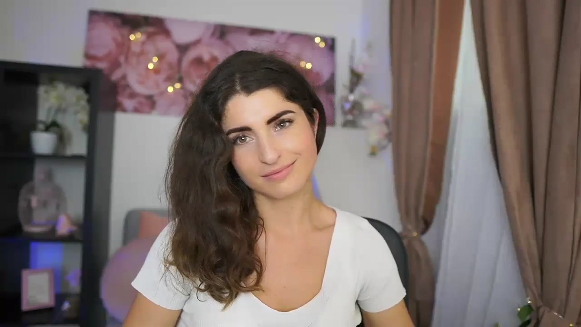 Gallery image thumbnail from EVA__LOVIA_'s myfreecams stream on, 09/06/2023, 12:55 image 10 of 20