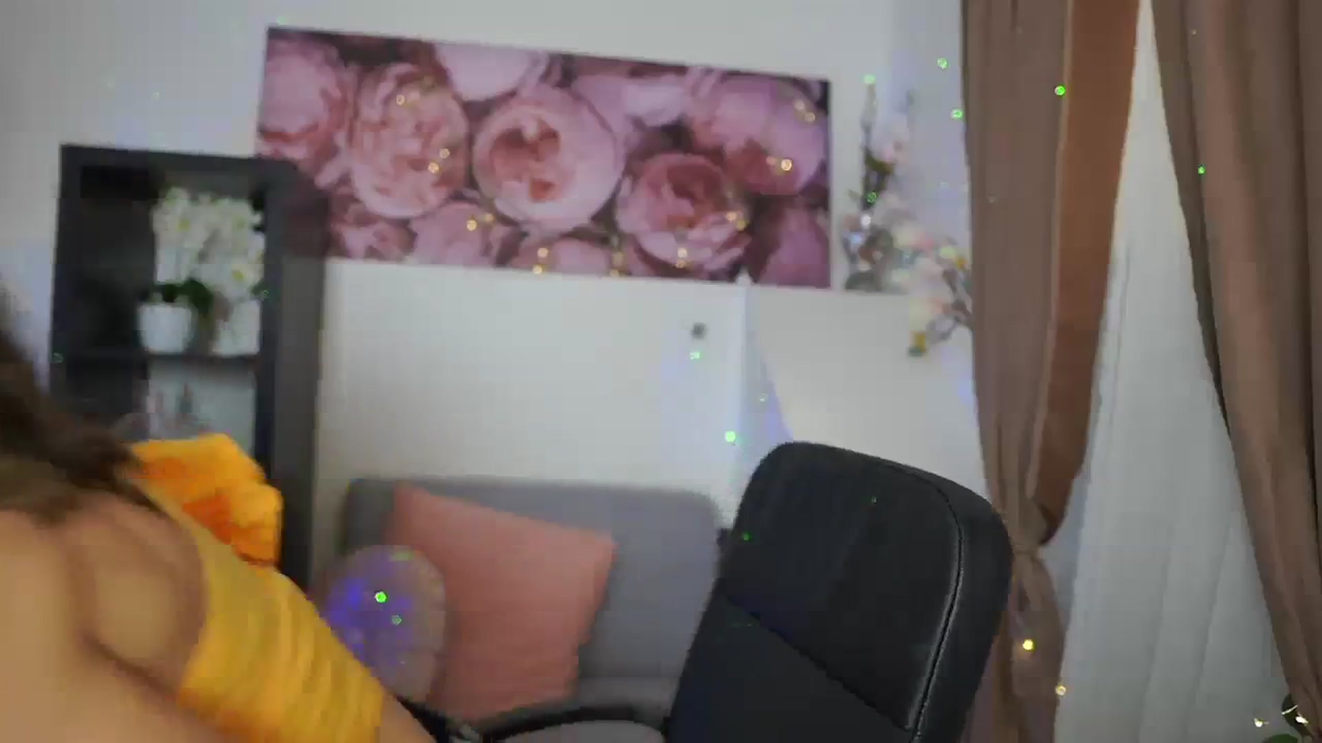 Gallery image thumbnail from EVA__LOVIA_'s myfreecams stream on, 09/12/2023, 10:38 image 3 of 20