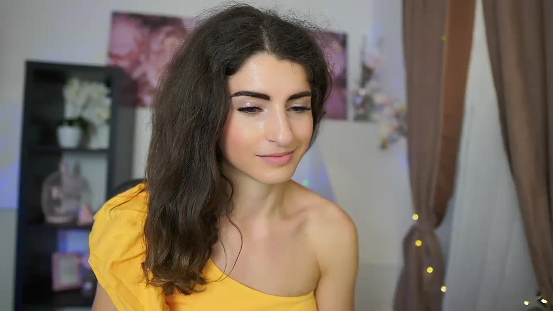 Gallery image thumbnail from EVA__LOVIA_'s myfreecams stream on, 09/12/2023, 10:38 image 12 of 20