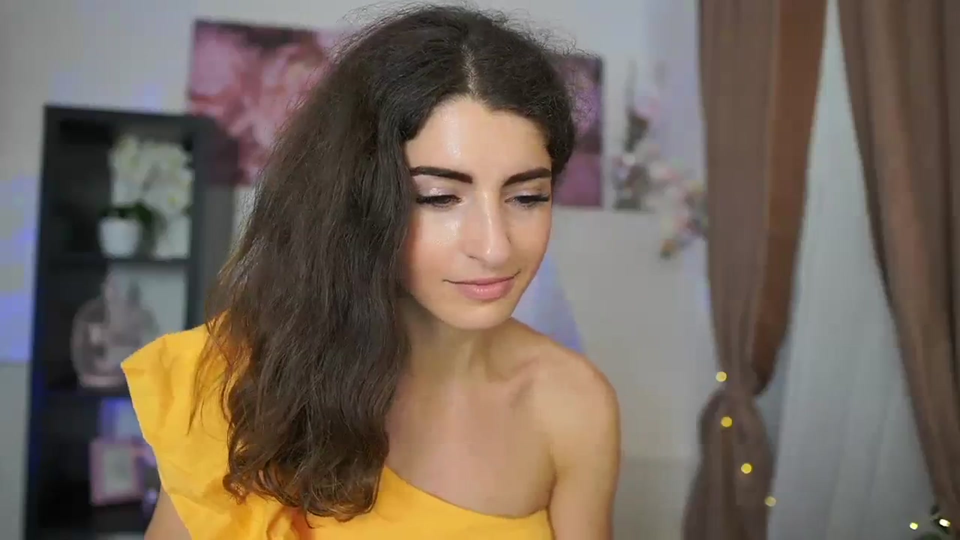 Gallery image thumbnail from EVA__LOVIA_'s myfreecams stream on, 09/12/2023, 13:15 image 15 of 20