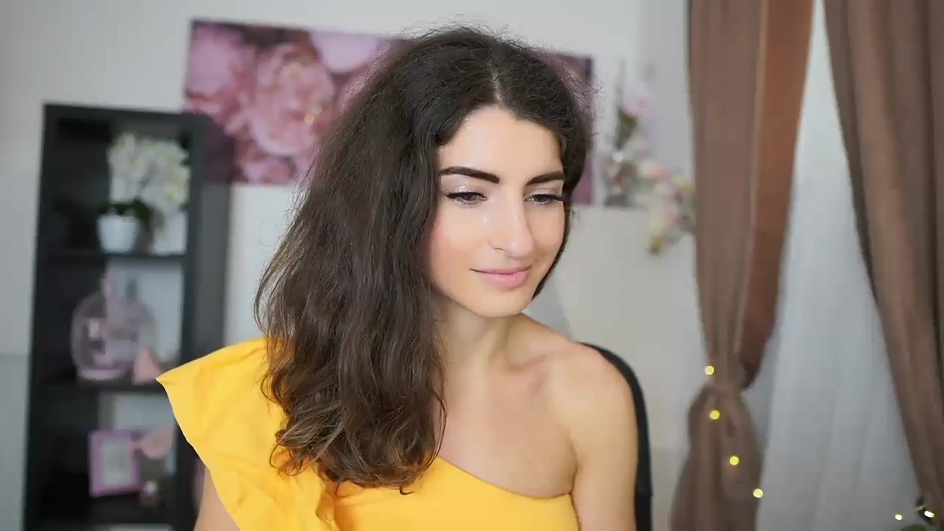 Gallery image thumbnail from EVA__LOVIA_'s myfreecams stream on, 09/12/2023, 13:15 image 2 of 20
