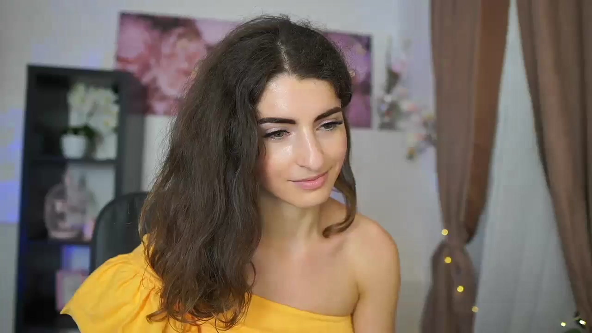 Gallery image thumbnail from EVA__LOVIA_'s myfreecams stream on, 09/12/2023, 13:15 image 19 of 20