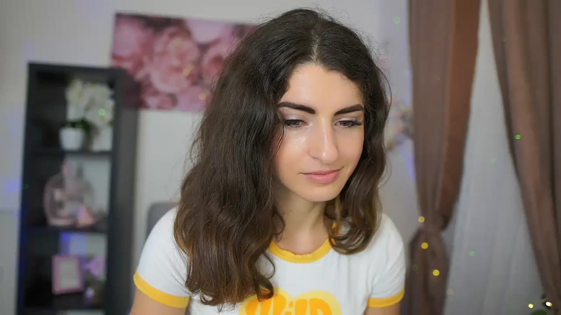 Gallery image thumbnail from EVA__LOVIA_'s myfreecams stream on, 09/20/2023, 08:39 image 20 of 20