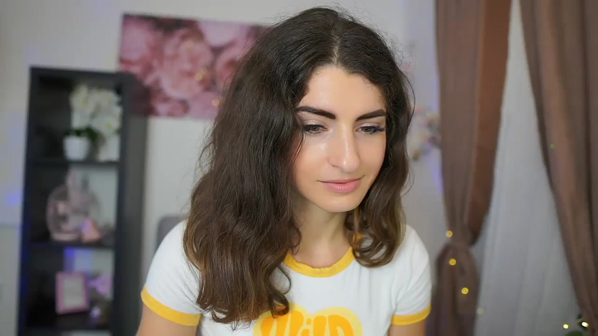 Gallery image thumbnail from EVA__LOVIA_'s myfreecams stream on, 09/20/2023, 08:39 image 19 of 20