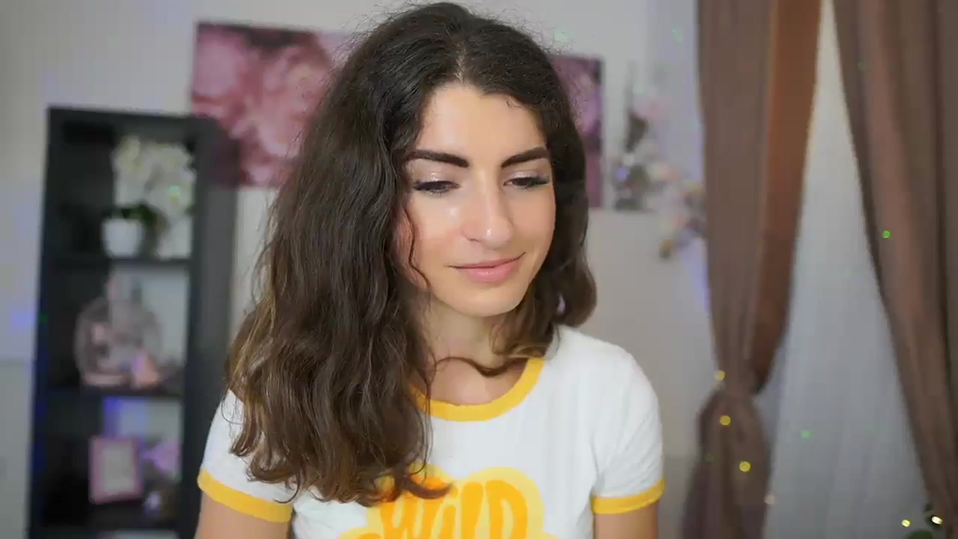 Gallery image thumbnail from EVA__LOVIA_'s myfreecams stream on, 09/20/2023, 10:33 image 15 of 20