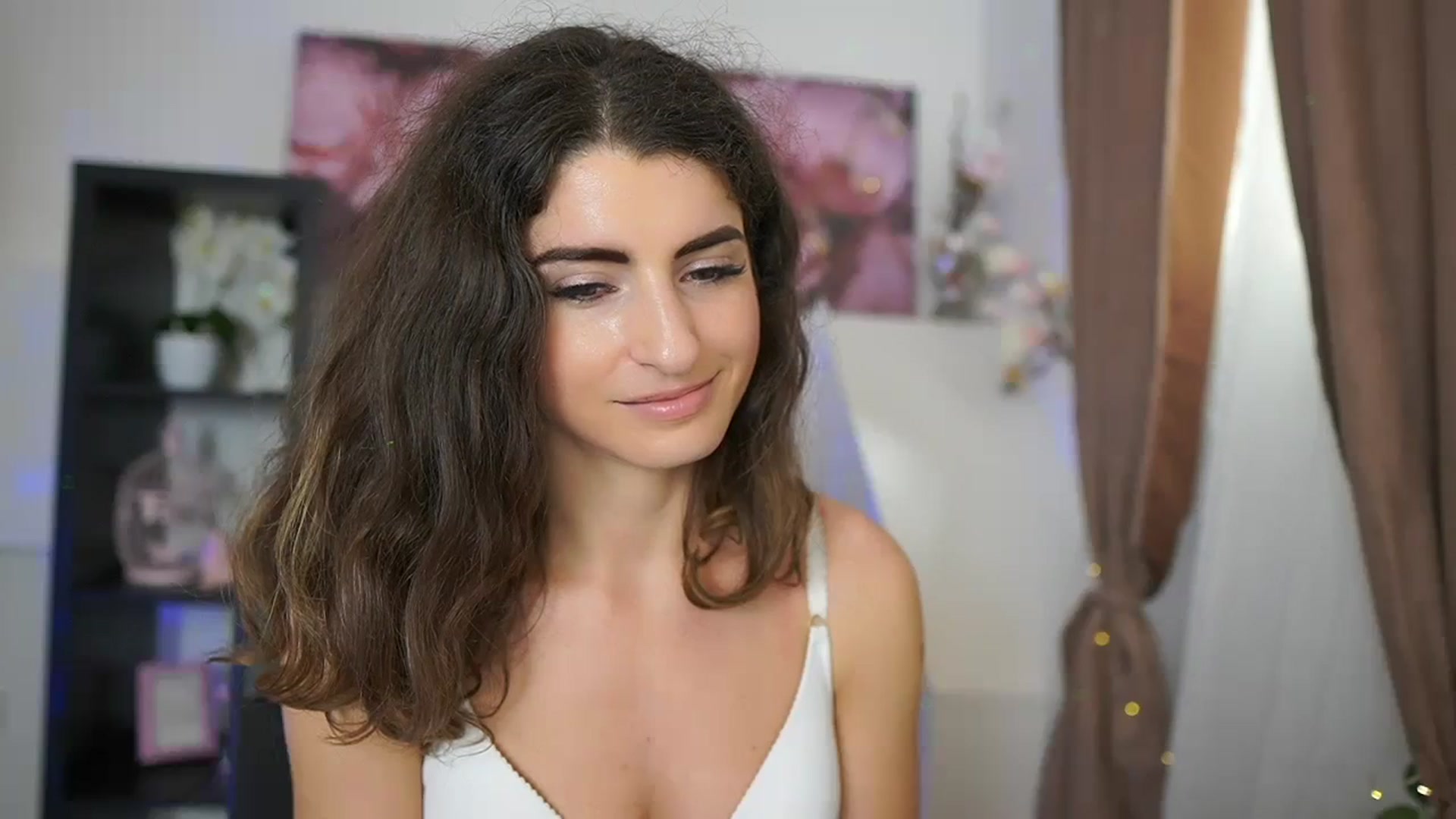 Gallery image thumbnail from EVA__LOVIA_'s myfreecams stream on, 09/20/2023, 12:37 image 8 of 20