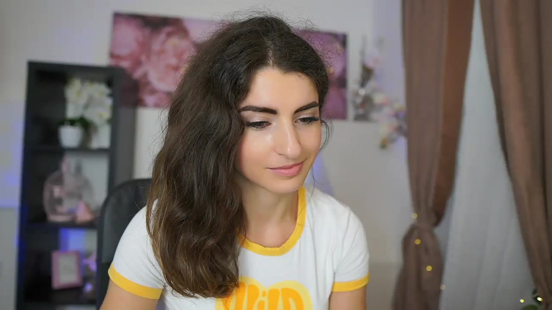 Gallery image thumbnail from EVA__LOVIA_'s myfreecams stream on, 09/20/2023, 12:37 image 11 of 20