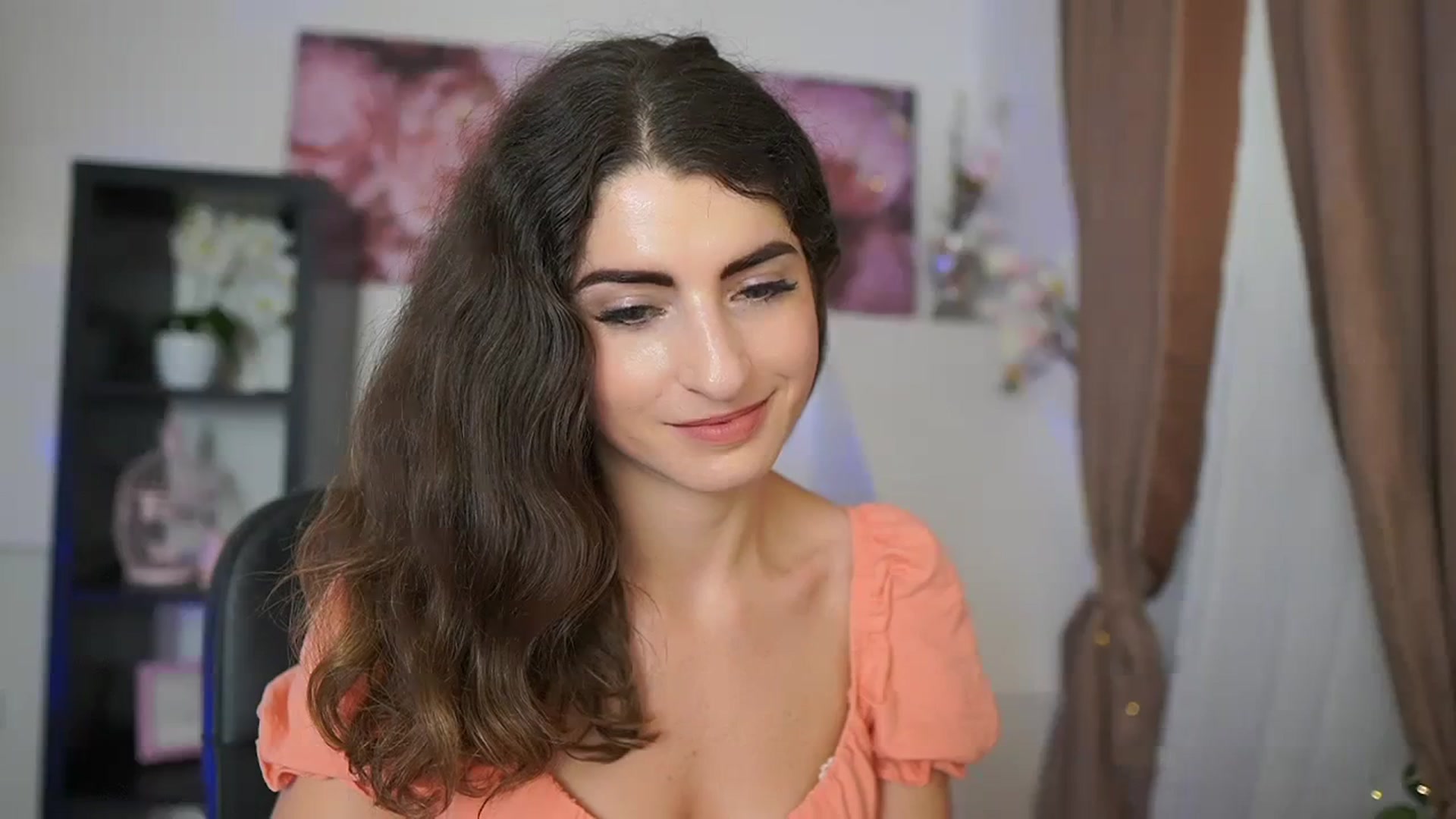 Gallery image thumbnail from EVA__LOVIA_'s myfreecams stream on, 09/22/2023, 13:27 image 11 of 20
