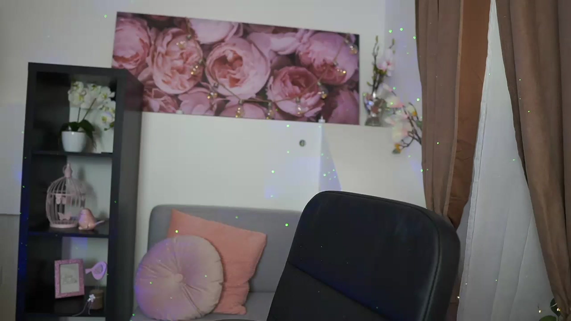 Gallery image thumbnail from EVA__LOVIA_'s myfreecams stream on, 09/22/2023, 13:27 image 16 of 20