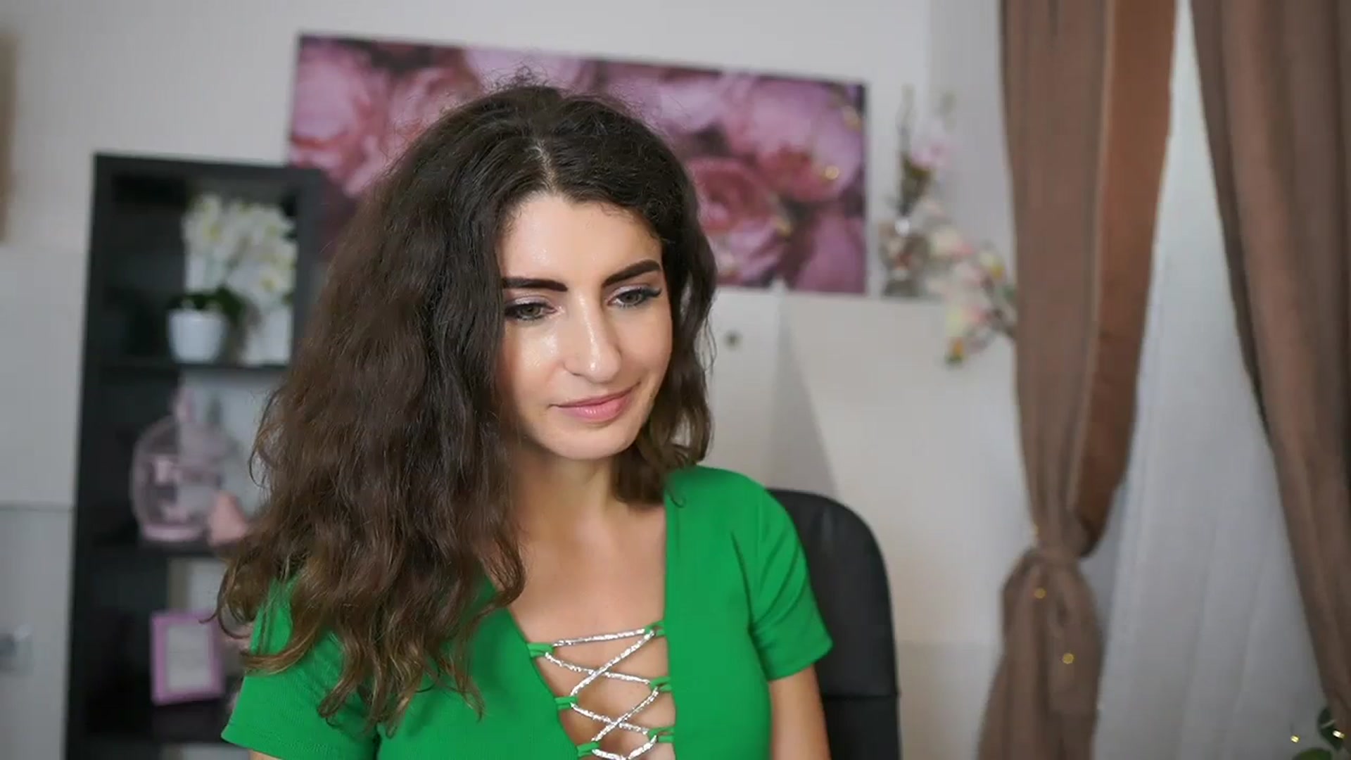 Gallery image thumbnail from EVA__LOVIA_'s myfreecams stream on, 09/23/2023, 12:12 image 12 of 20