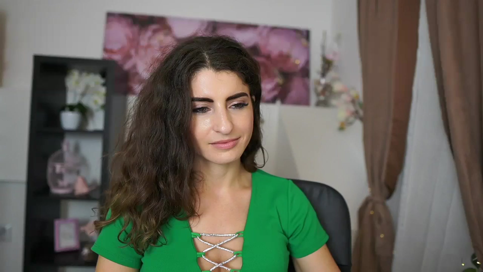 Gallery image thumbnail from EVA__LOVIA_'s myfreecams stream on, 09/23/2023, 12:45 image 10 of 20