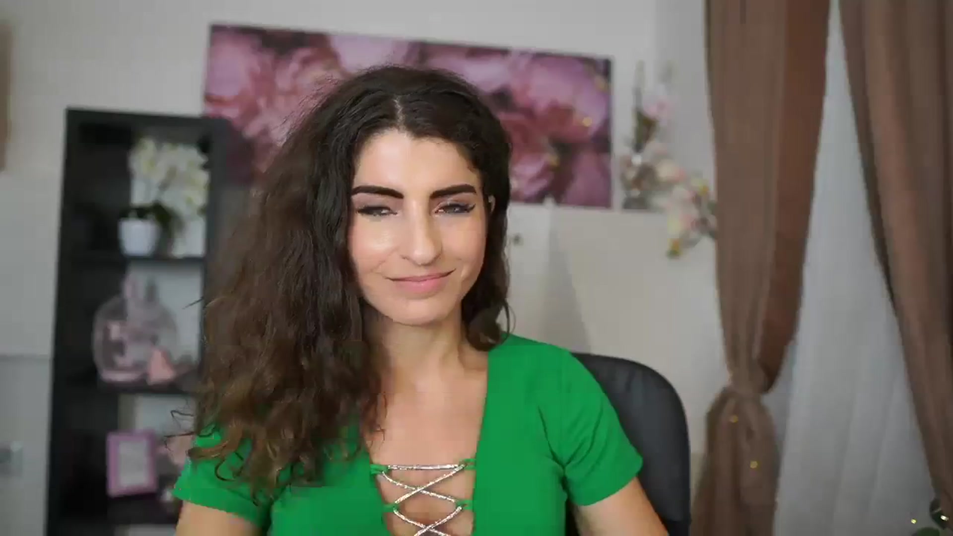 Gallery image thumbnail from EVA__LOVIA_'s myfreecams stream on, 09/23/2023, 12:45 image 13 of 20