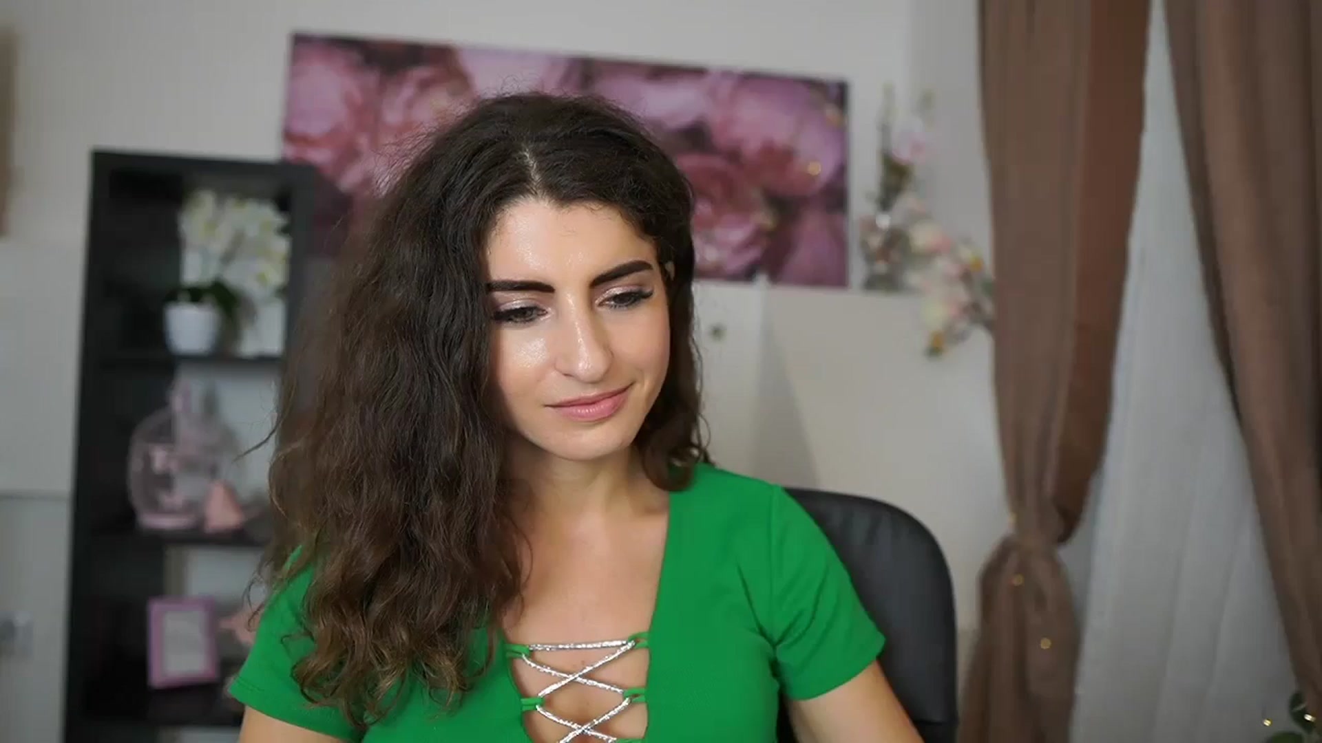 Gallery image thumbnail from EVA__LOVIA_'s myfreecams stream on, 09/23/2023, 12:45 image 19 of 20