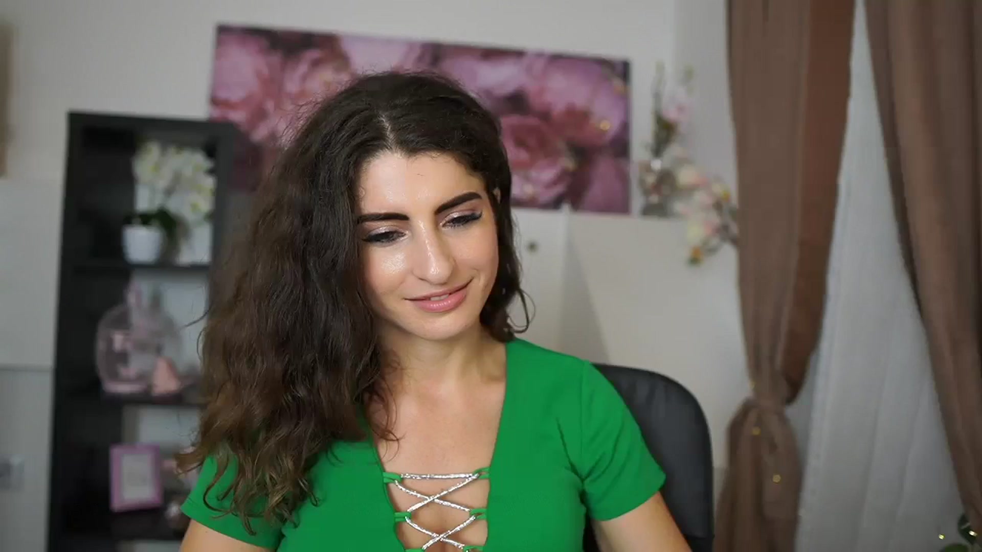 Gallery image thumbnail from EVA__LOVIA_'s myfreecams stream on, 09/23/2023, 12:45 image 8 of 20
