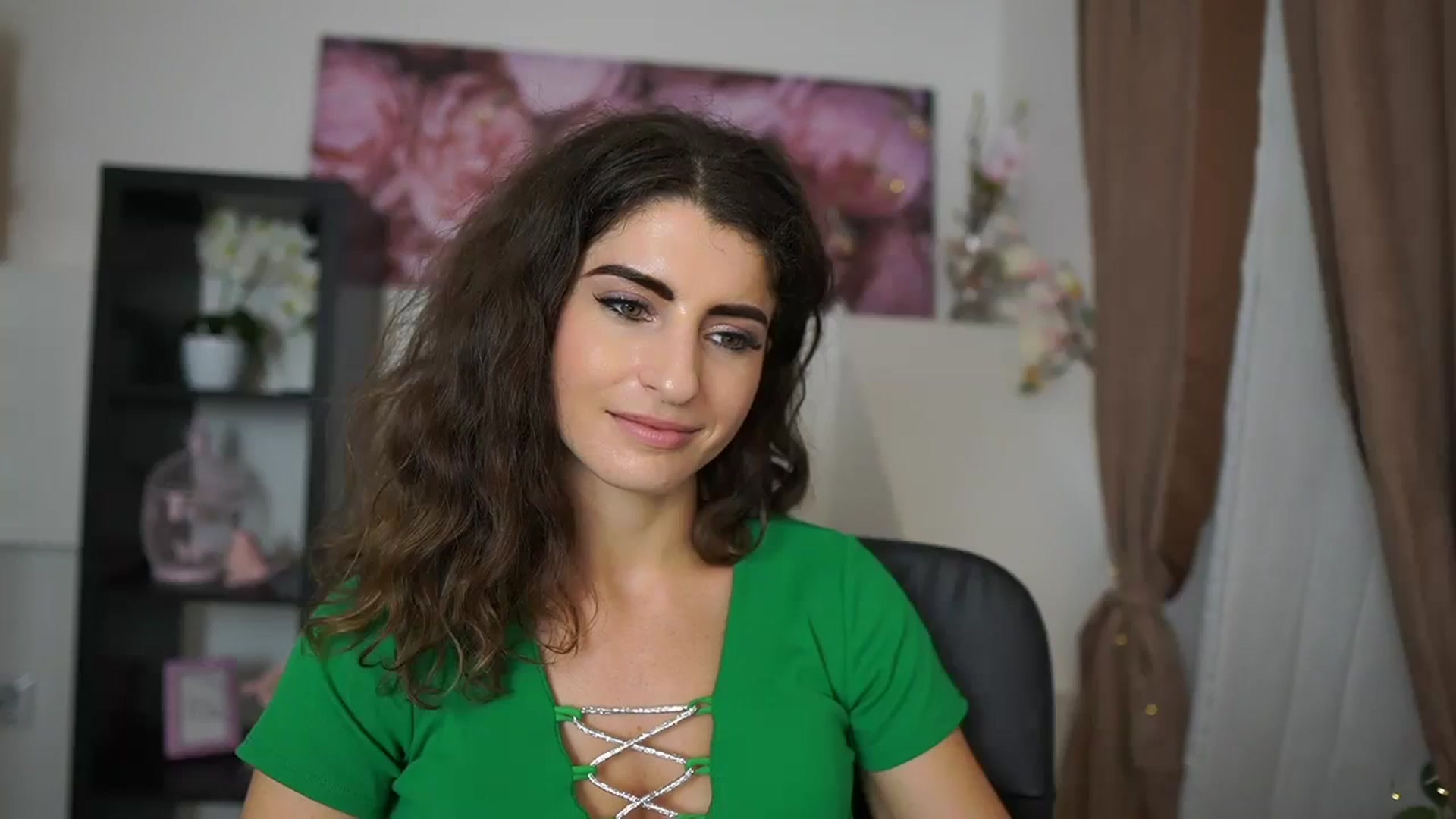 Gallery image thumbnail from EVA__LOVIA_'s myfreecams stream on, 09/23/2023, 12:45 image 20 of 20