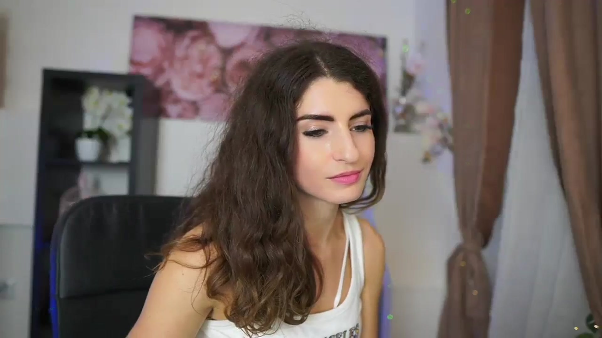 Gallery image thumbnail from EVA__LOVIA_'s myfreecams stream on, 09/24/2023, 15:30 image 3 of 20