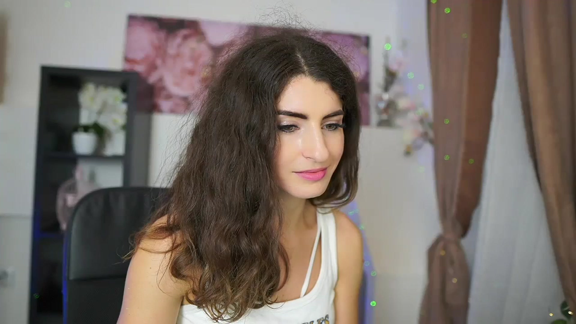 Gallery image thumbnail from EVA__LOVIA_'s myfreecams stream on, 09/24/2023, 15:30 image 4 of 20