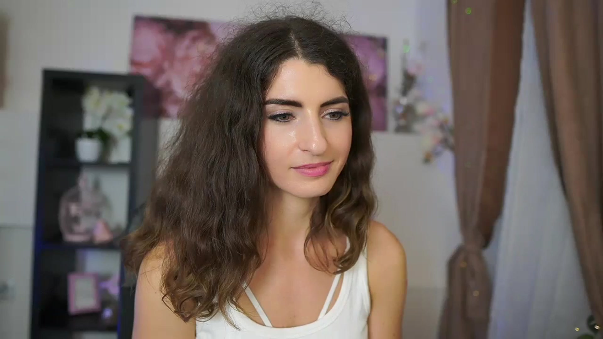 Gallery image thumbnail from EVA__LOVIA_'s myfreecams stream on, 09/24/2023, 16:22 image 16 of 20