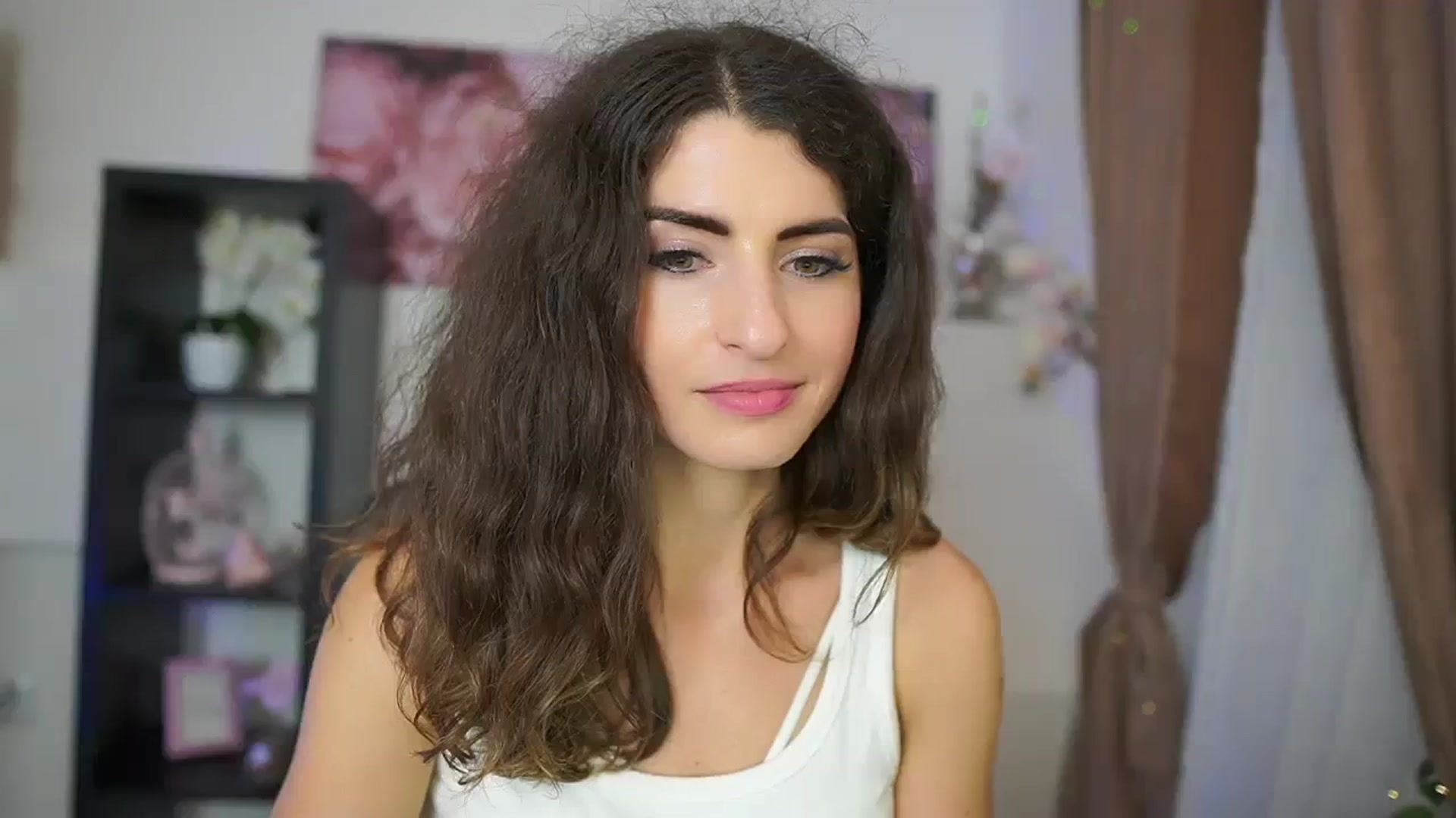 Gallery image thumbnail from EVA__LOVIA_'s myfreecams stream on, 09/24/2023, 16:22 image 11 of 20