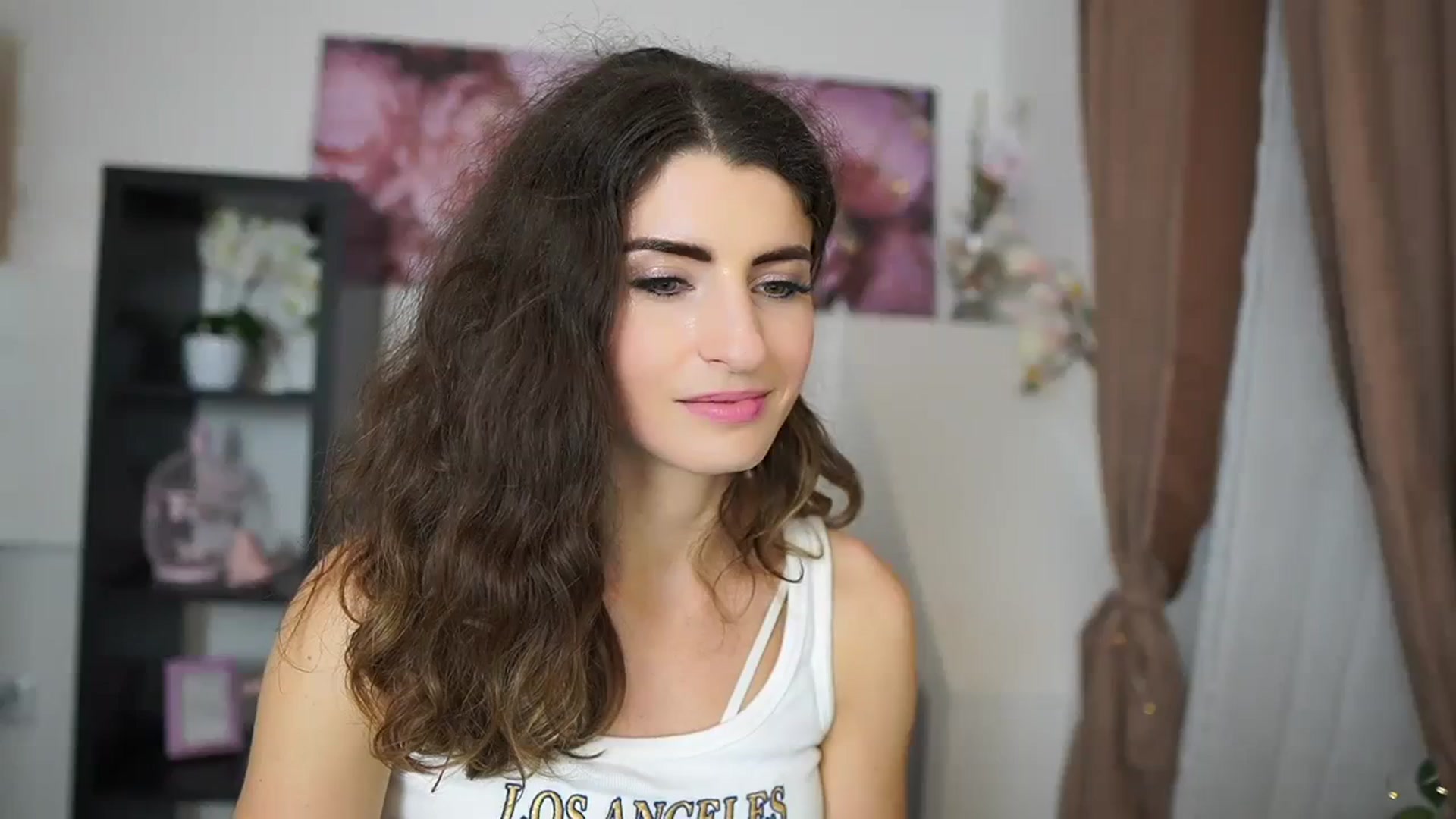 Gallery image thumbnail from EVA__LOVIA_'s myfreecams stream on, 09/24/2023, 17:09 image 18 of 20