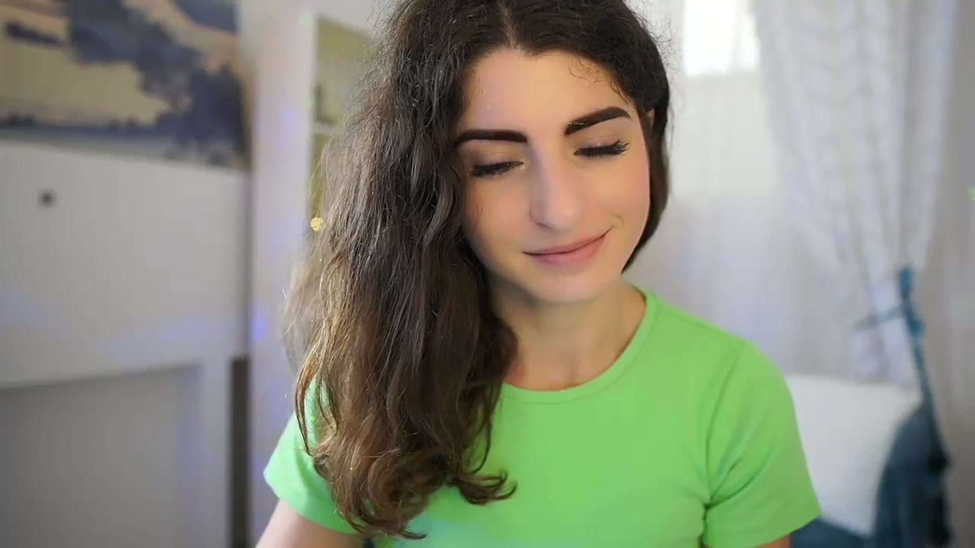 Gallery image thumbnail from EVA__LOVIA_'s myfreecams stream on, 09/28/2023, 10:13 image 19 of 20