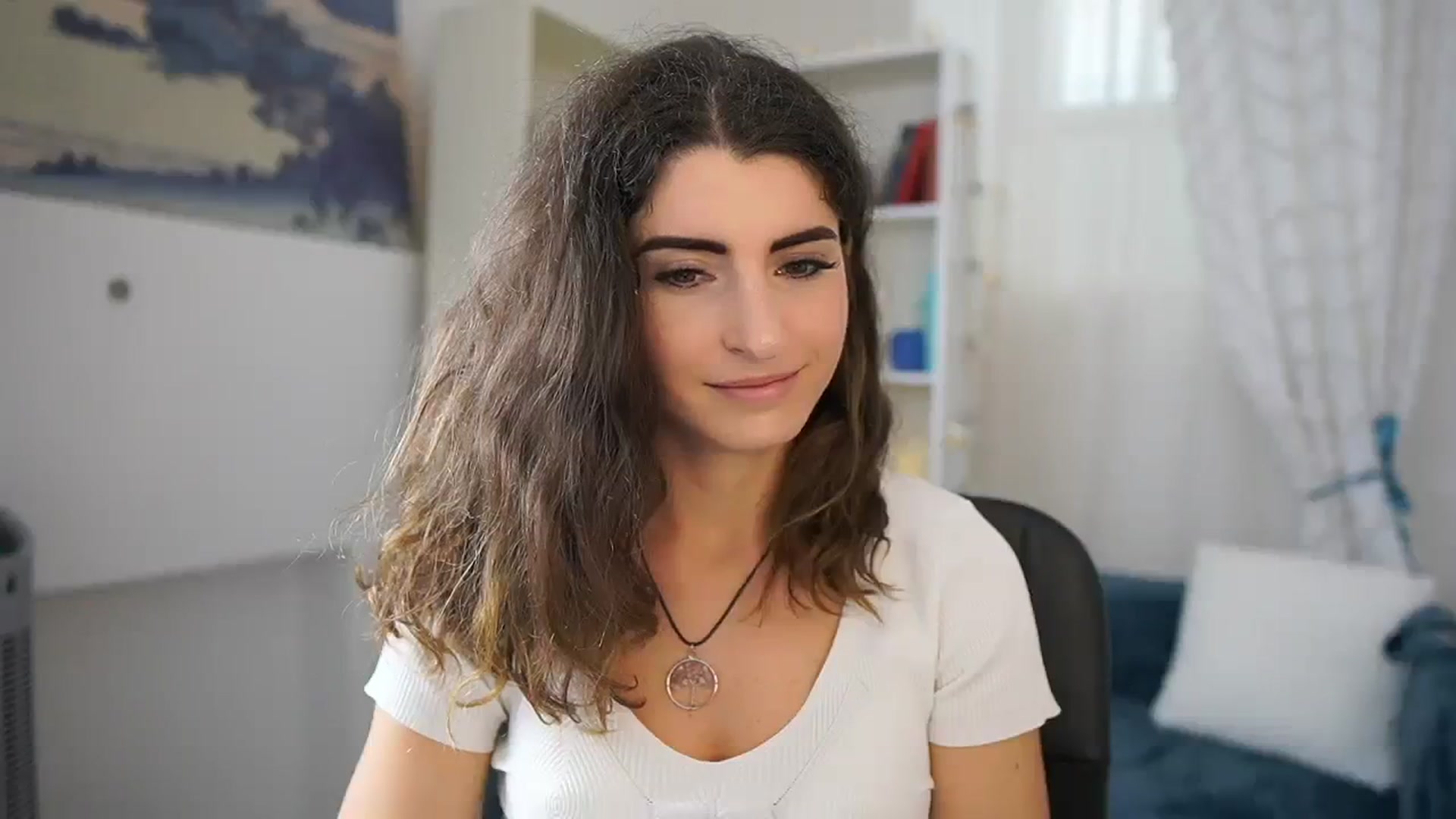 Gallery image thumbnail from EVA__LOVIA_'s myfreecams stream on, 09/30/2023, 15:06 image 18 of 20