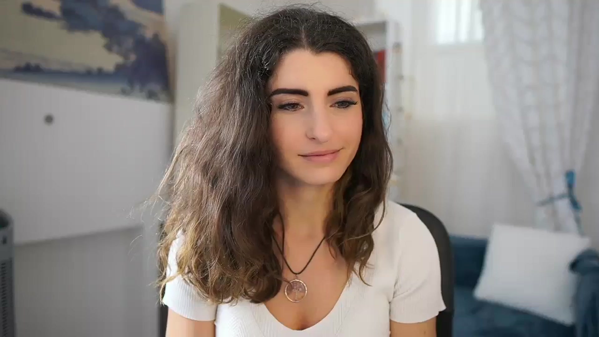 Gallery image thumbnail from EVA__LOVIA_'s myfreecams stream on, 09/30/2023, 15:06 image 17 of 20