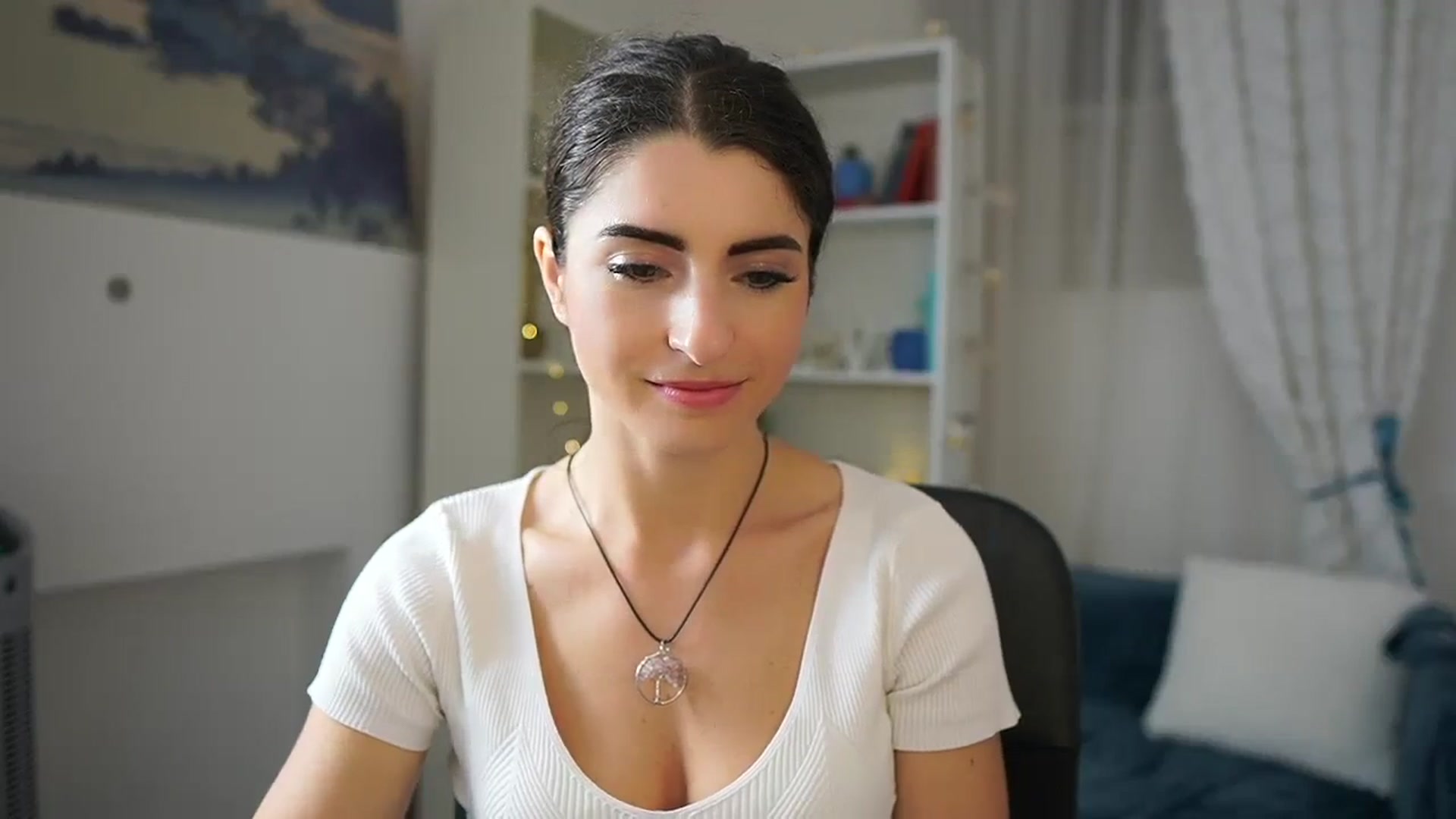 Gallery image thumbnail from EVA__LOVIA_'s myfreecams stream on, 09/30/2023, 18:02 image 15 of 20
