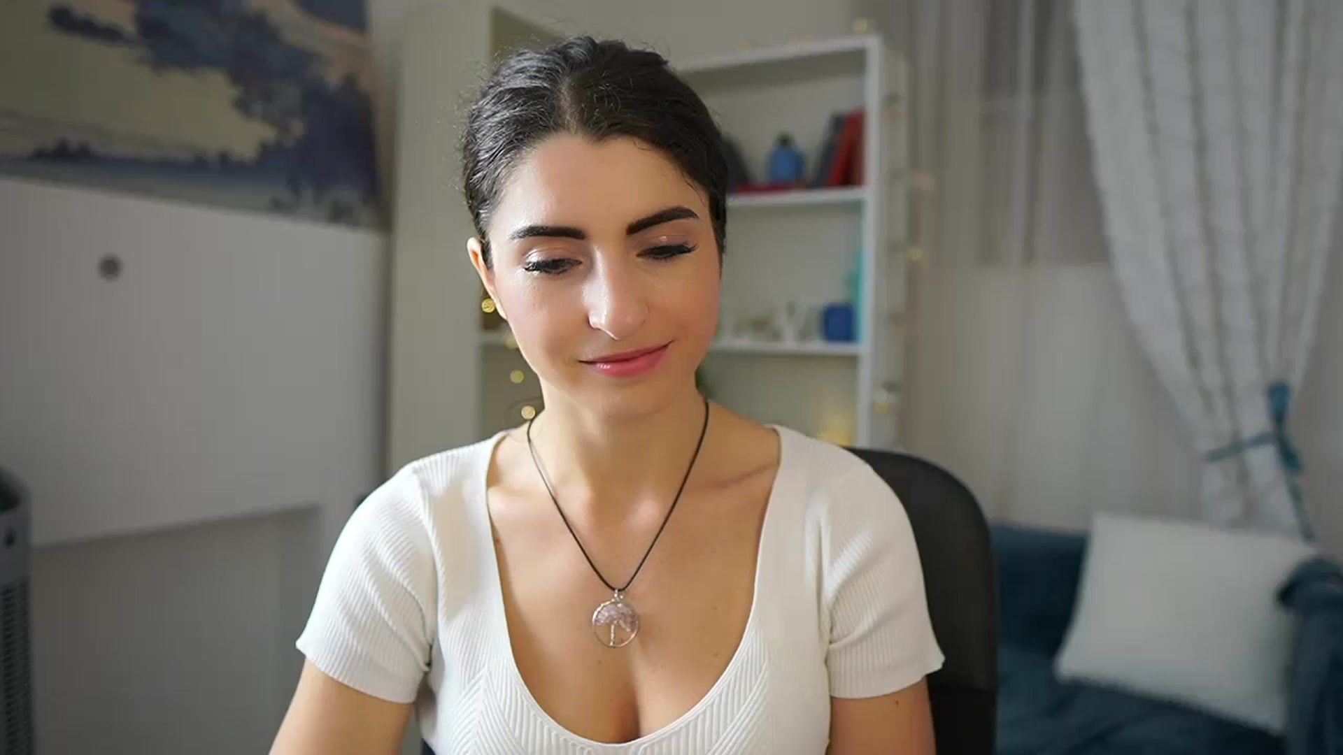 Gallery image thumbnail from EVA__LOVIA_'s myfreecams stream on, 09/30/2023, 18:02 image 14 of 20