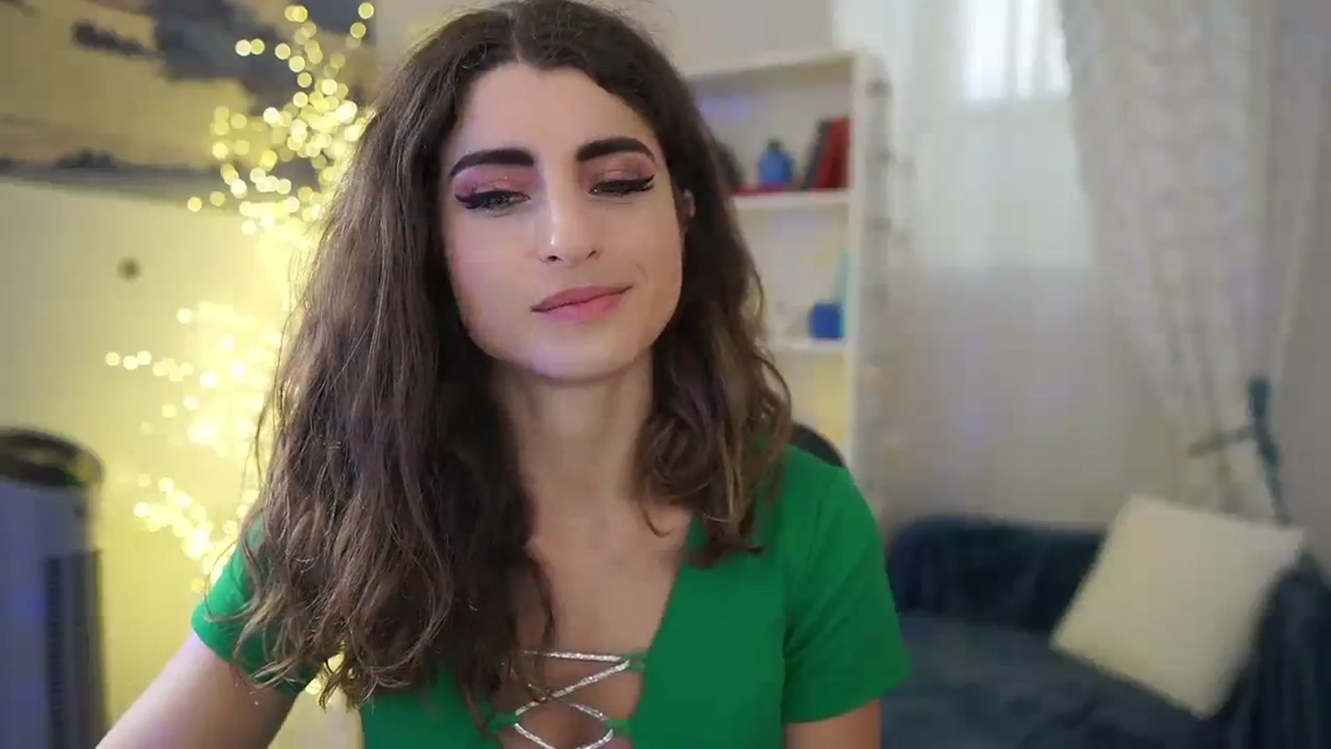 Gallery image thumbnail from EVA__LOVIA_'s myfreecams stream on, 10/06/2023, 13:29 image 18 of 20