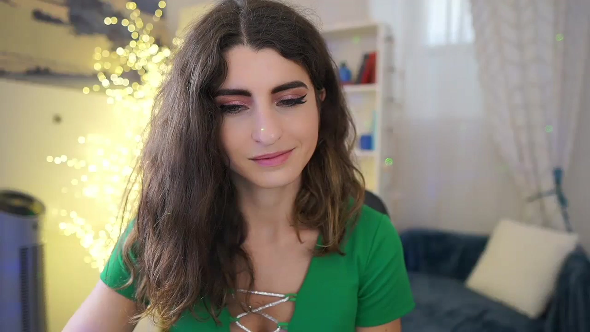 Gallery image thumbnail from EVA__LOVIA_'s myfreecams stream on, 10/06/2023, 13:29 image 15 of 20