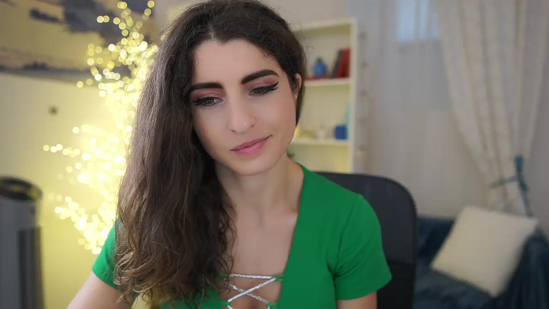 Gallery image thumbnail from EVA__LOVIA_'s myfreecams stream on, 10/06/2023, 15:27 image 19 of 20