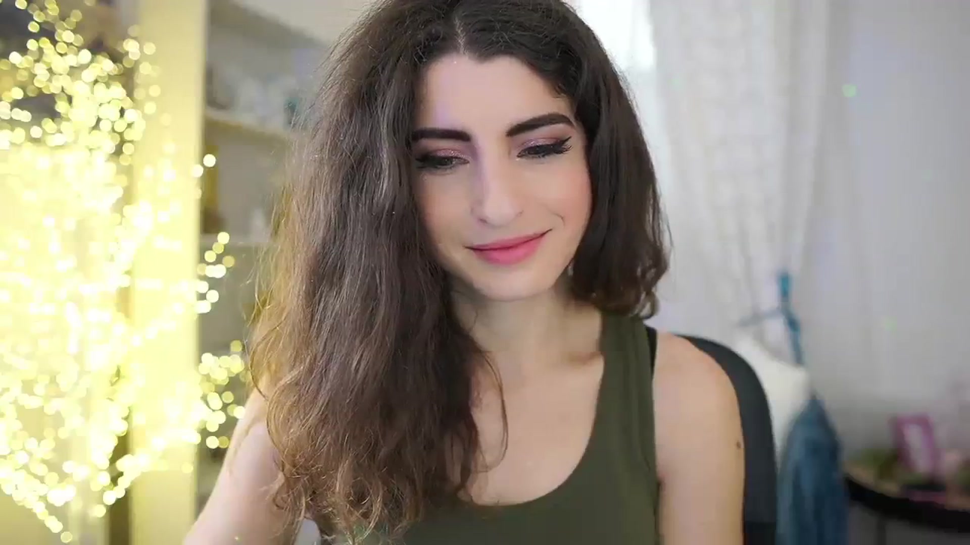 Gallery image thumbnail from EVA__LOVIA_'s myfreecams stream on, 10/07/2023, 10:08 image 14 of 20
