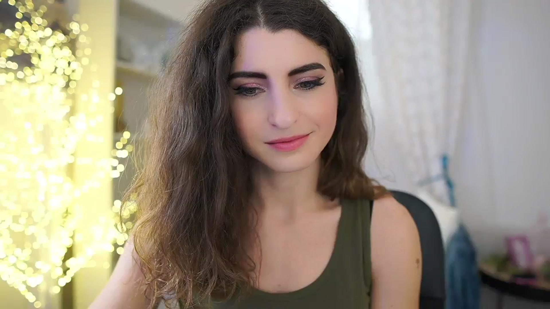 Gallery image thumbnail from EVA__LOVIA_'s myfreecams stream on, 10/07/2023, 10:08 image 16 of 20