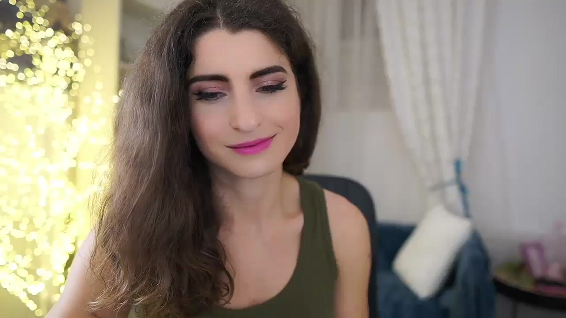 Gallery image thumbnail from EVA__LOVIA_'s myfreecams stream on, 10/07/2023, 18:05 image 15 of 20