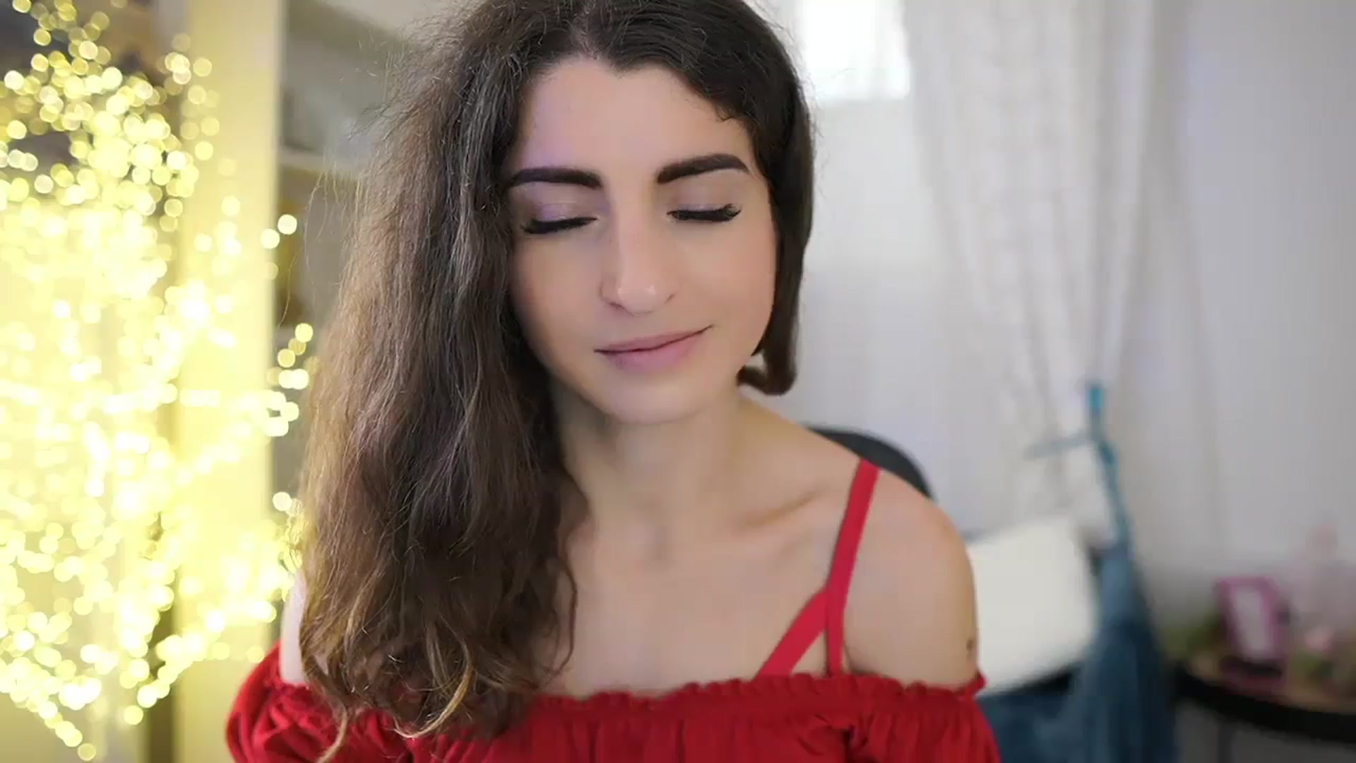 Gallery image thumbnail from EVA__LOVIA_'s myfreecams stream on, 10/11/2023, 12:10 image 12 of 20