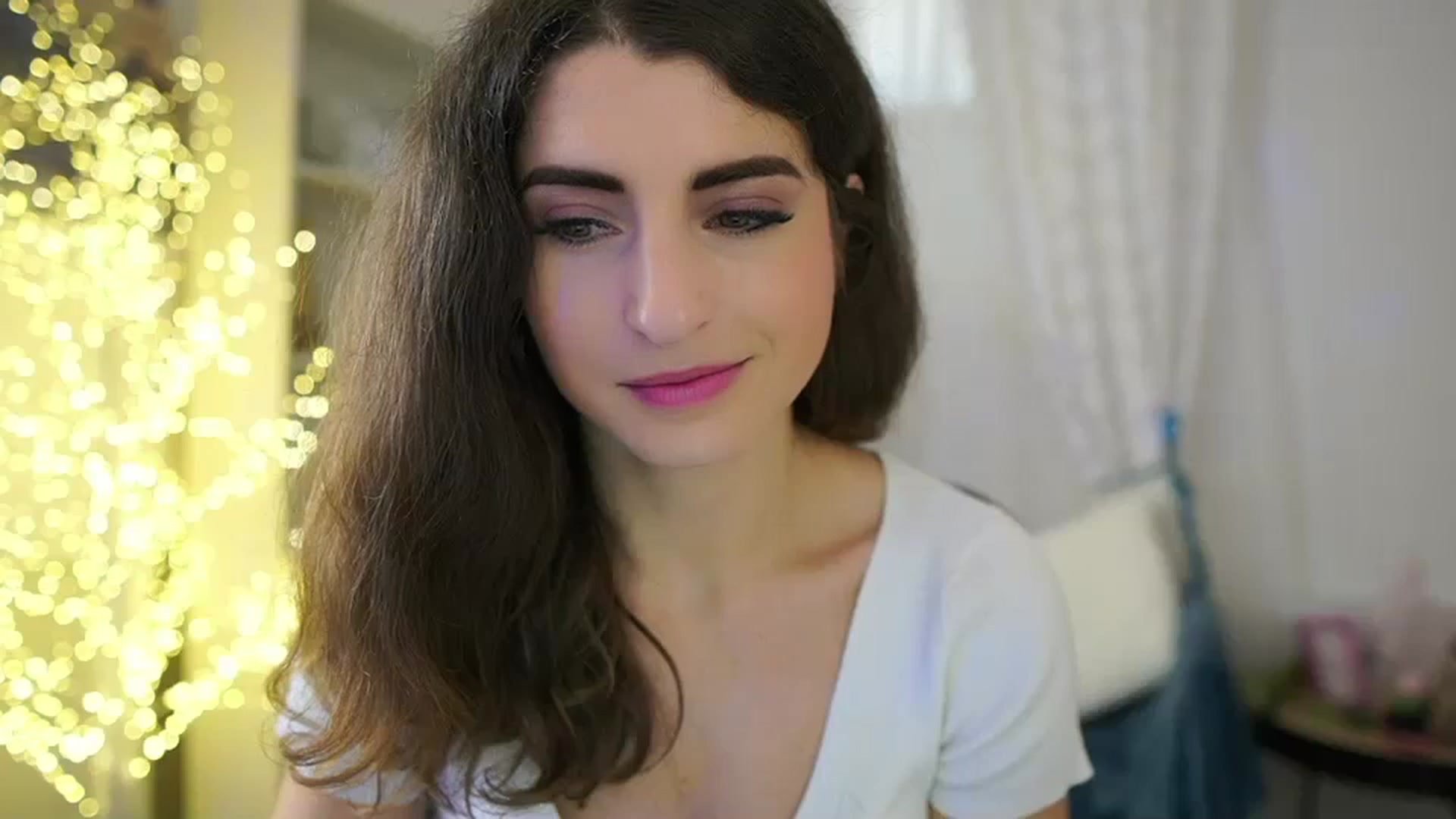 Gallery image thumbnail from EVA__LOVIA_'s myfreecams stream on, 10/12/2023, 08:56 image 10 of 20