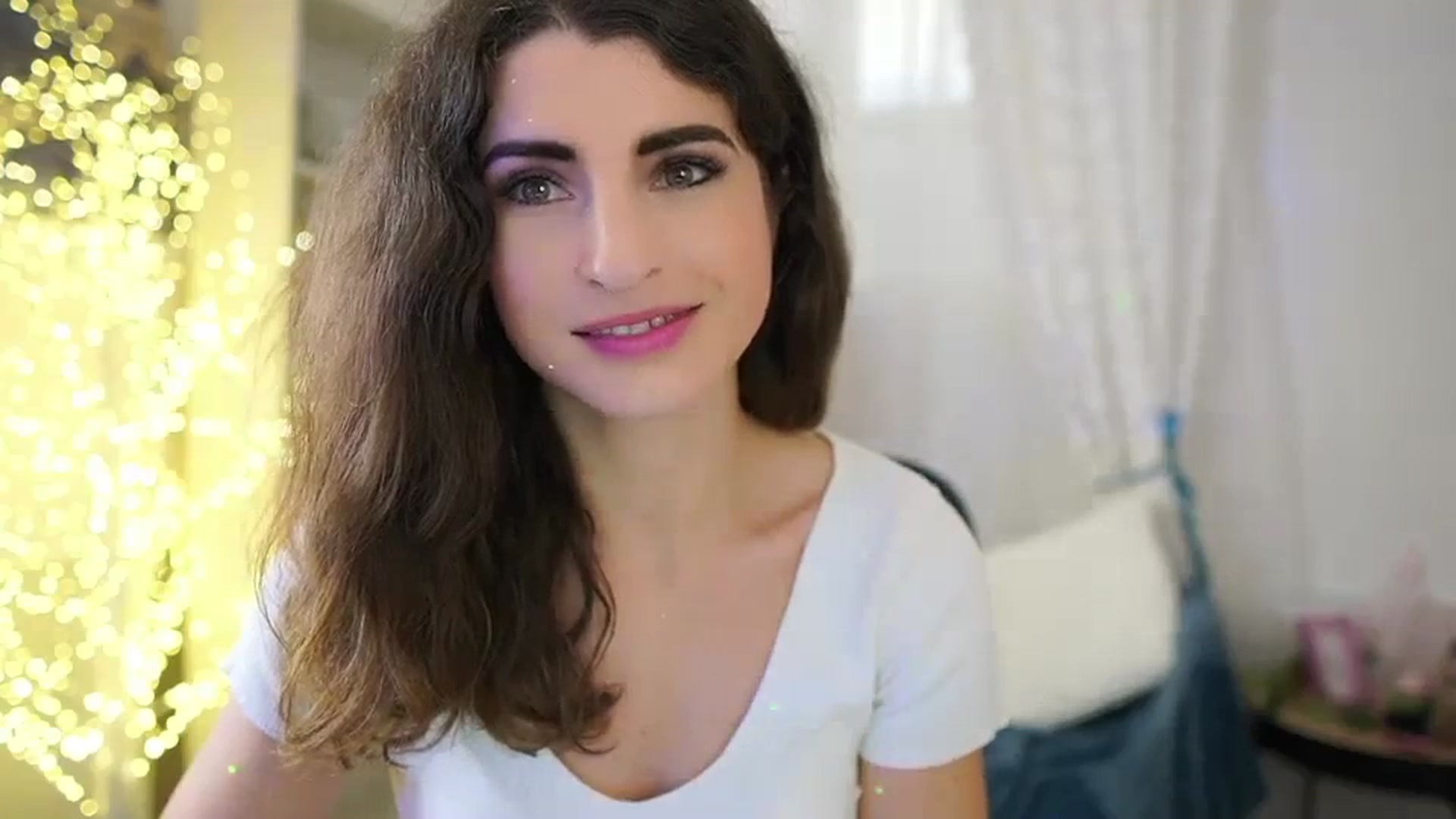 Gallery image thumbnail from EVA__LOVIA_'s myfreecams stream on, 10/12/2023, 10:31 image 5 of 20