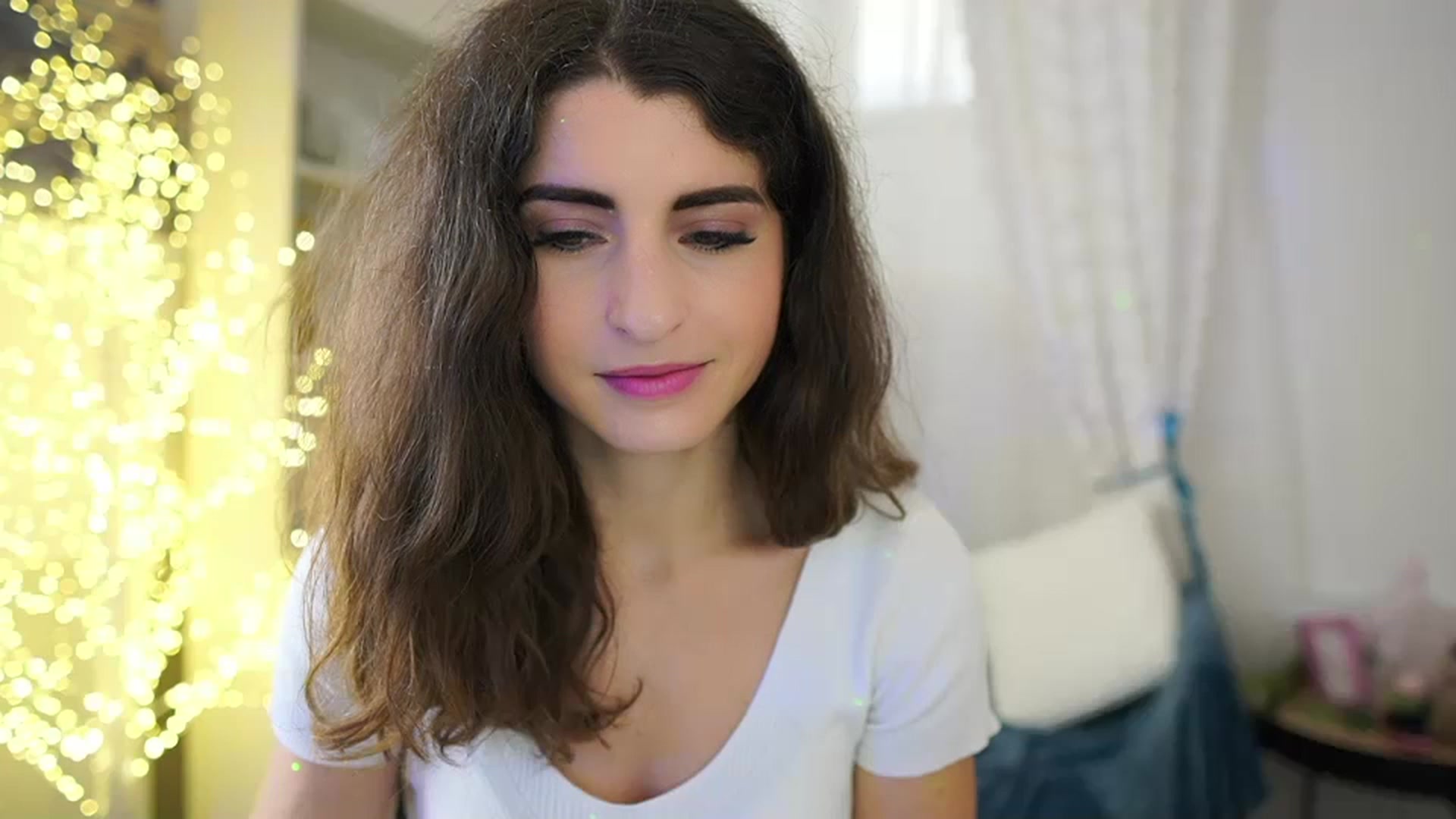 Gallery image thumbnail from EVA__LOVIA_'s myfreecams stream on, 10/12/2023, 10:31 image 10 of 20