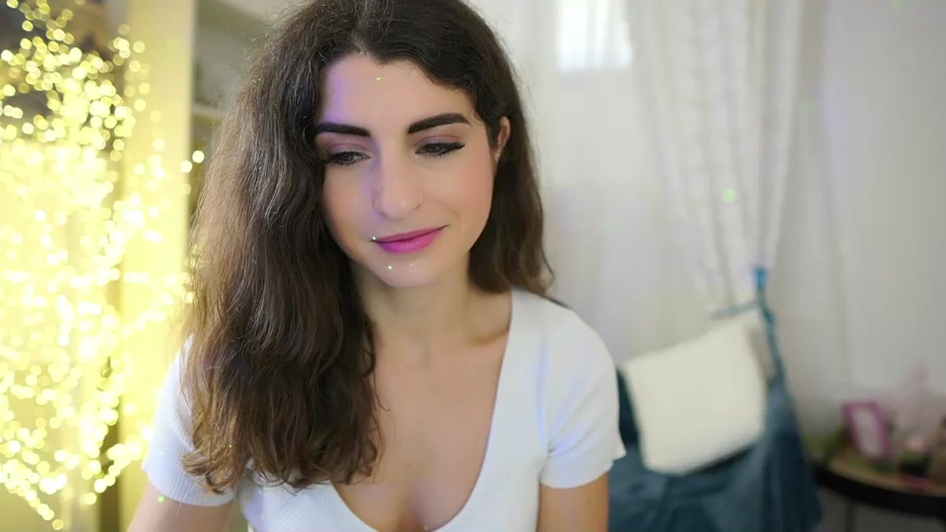 Gallery image thumbnail from EVA__LOVIA_'s myfreecams stream on, 10/12/2023, 10:31 image 3 of 20